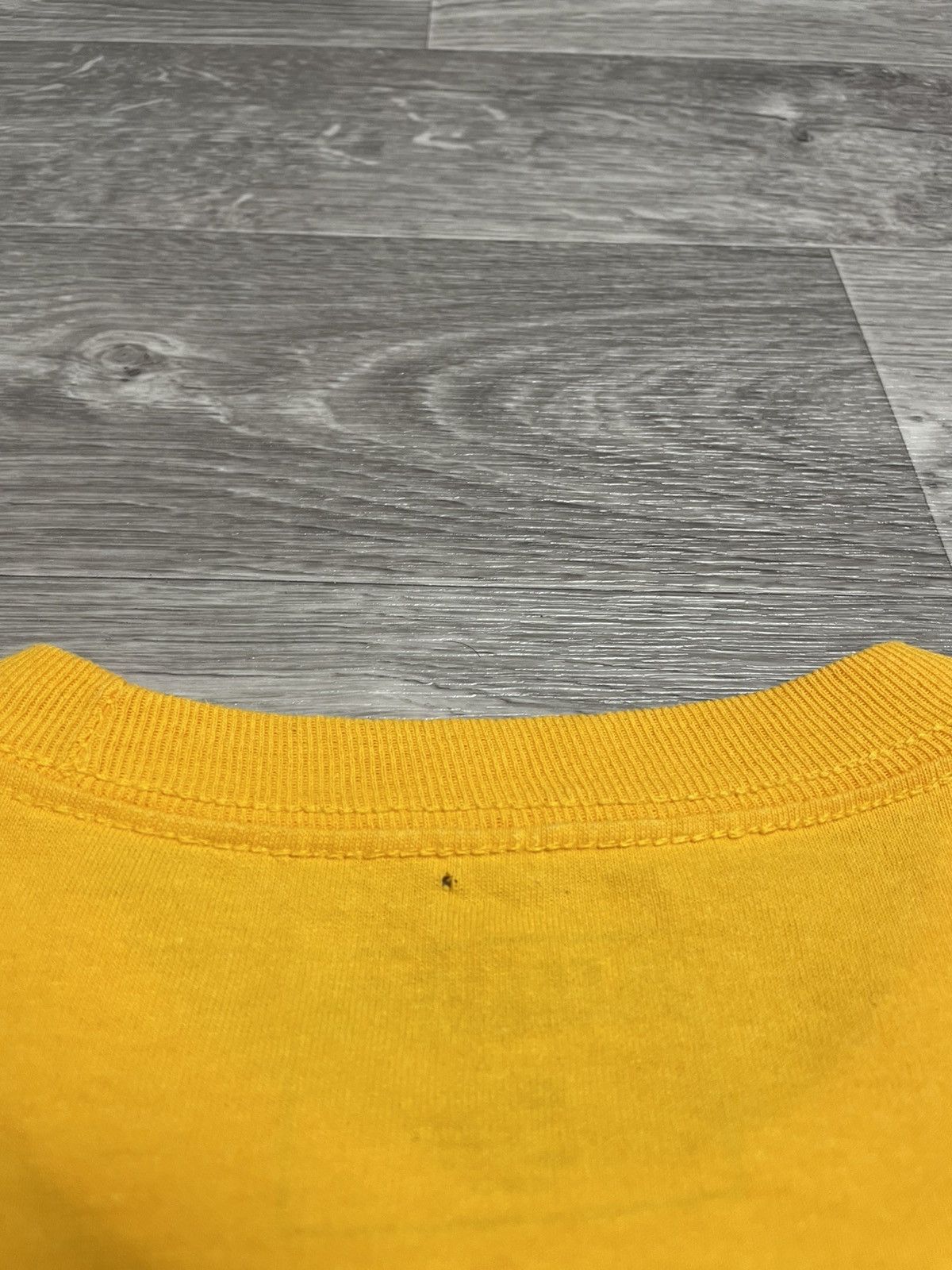 Pleasures Pleasures Now Mark Of The Beast Red Logo Tee 666 Yellow M Size US M / EU 48-50 / 2 - 11 Thumbnail
