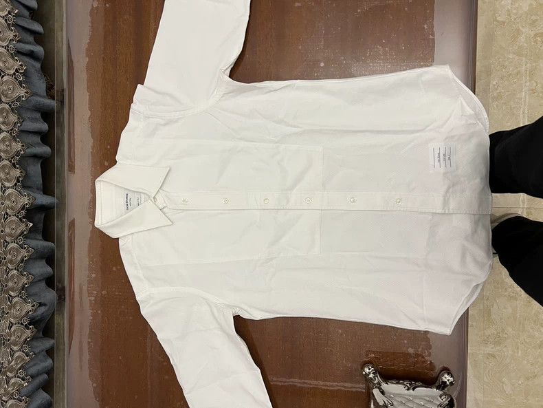 Thom Browne Thom Browne size3 White sleek shirt Size US L / EU 52-54 / 3 - 1 Thumbnail