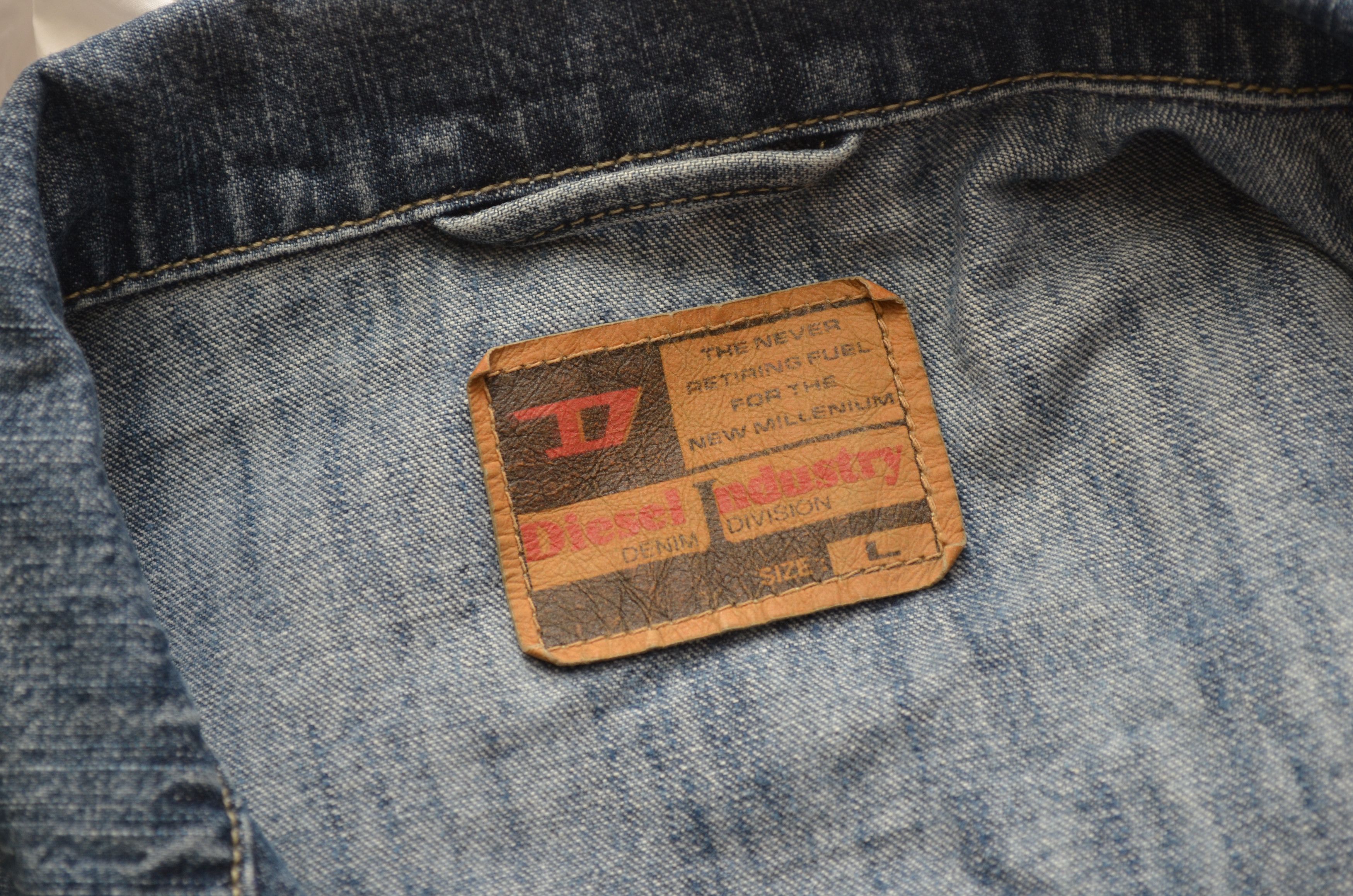 Diesel × Vintage Diesel Denim Blue Vintage Jacket Size L RARE 90s y2k Size US L / EU 52-54 / 3 - 15 Thumbnail
