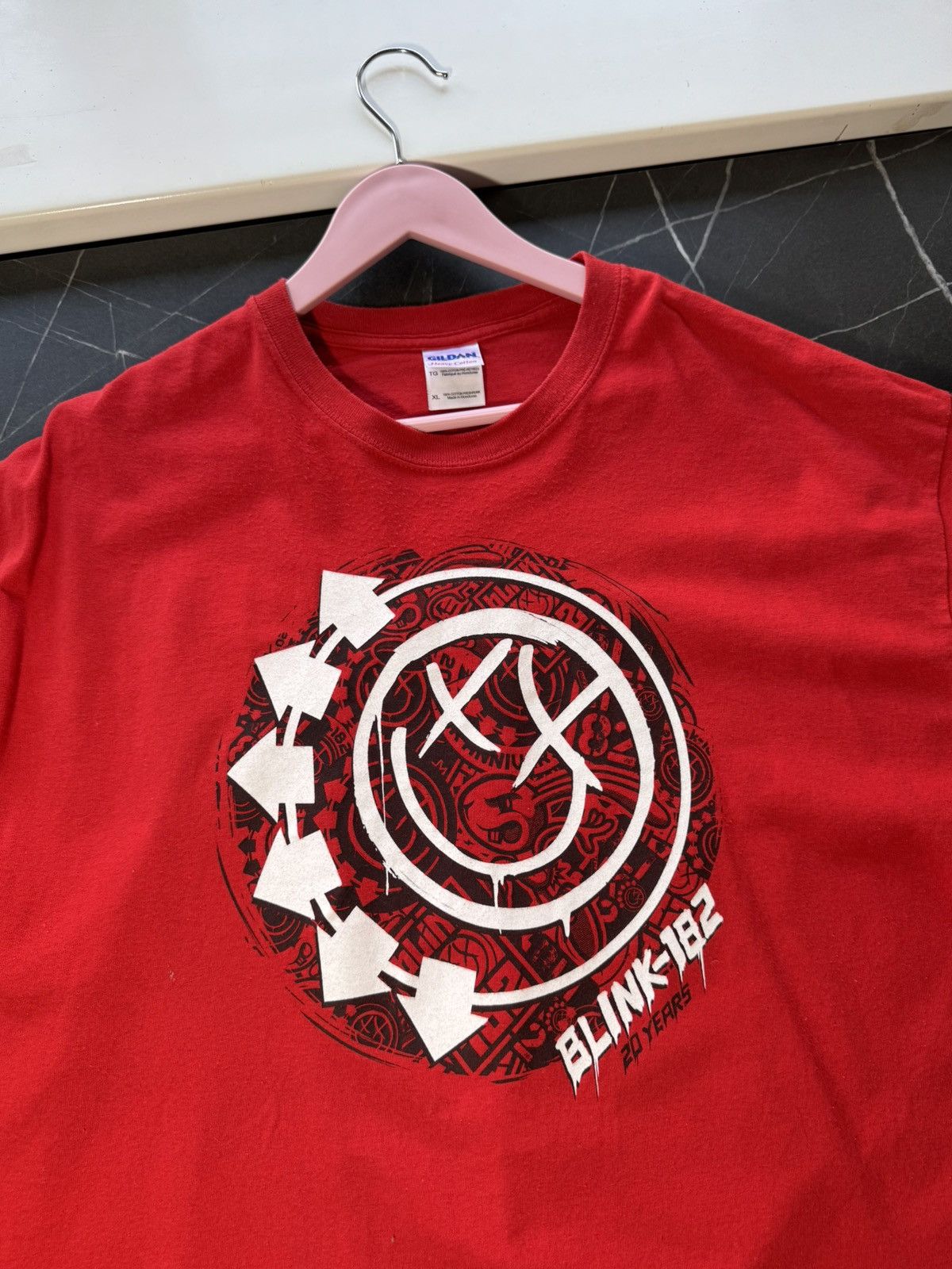 Band Tees Vintage 2006 Blink 182 Punk Band T Shirt Size US XL / EU 56 / 4 - 3 Thumbnail