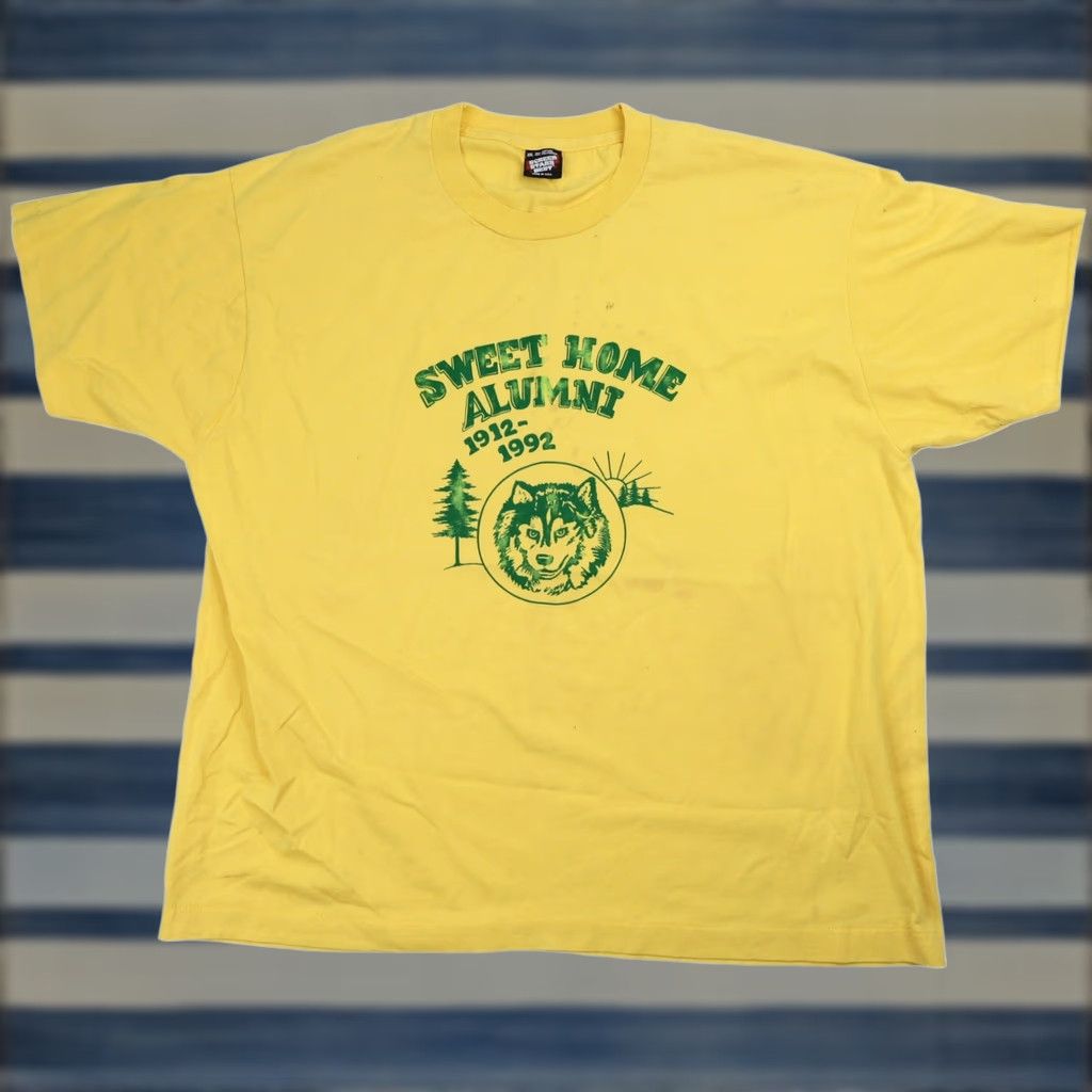 Vintage VINTAGE Sweet Home Alumnia T-Shirt Yellow 2XL Mens 1912-1992 Graphic Shirt Size US XXL / EU 58 / 5 - 1 Thumbnail
