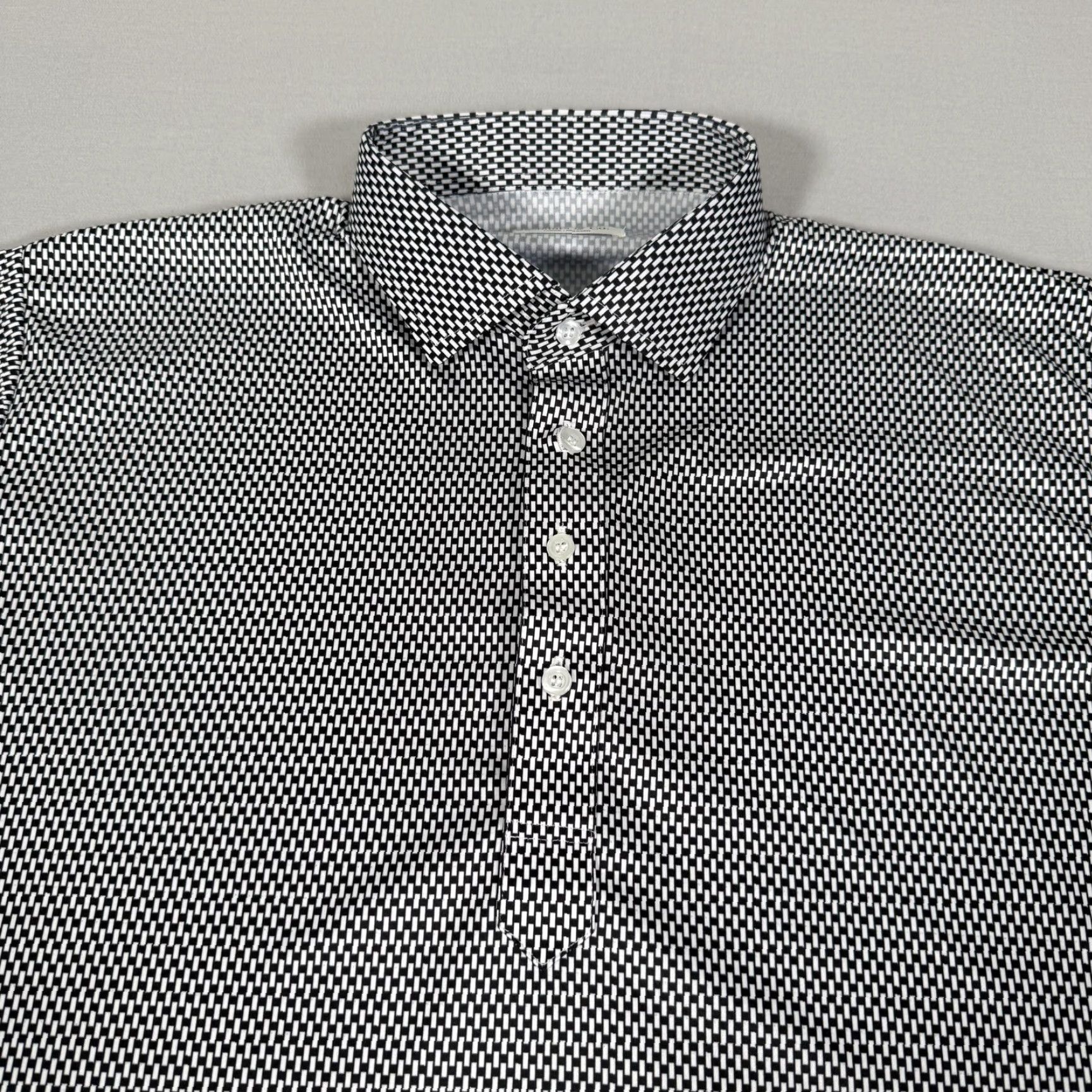 CO Collars & Co. Polo Shirt Mens Large Black Geometric Dress Collar Relaxed Fit Lightweight Knit Short Sleeve Buttoned Polo Shirt Mens Size 42R - 2 Thumbnail