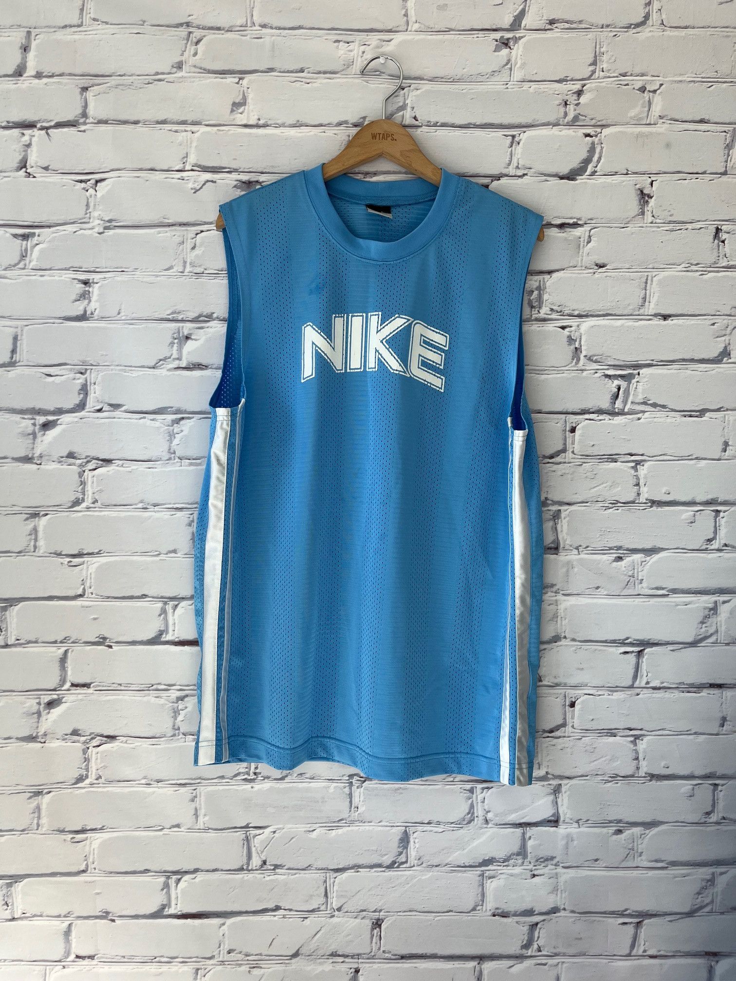 Vintage Vintage Nike UNC Basketball Jersey Size US L / EU 52-54 / 3 - 1 Thumbnail