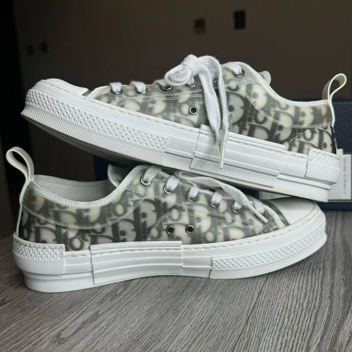 Dior DIOR B23 All Over Print Low 40 9.99 New Worn Once Size US 7 / EU 40 - 3 Thumbnail