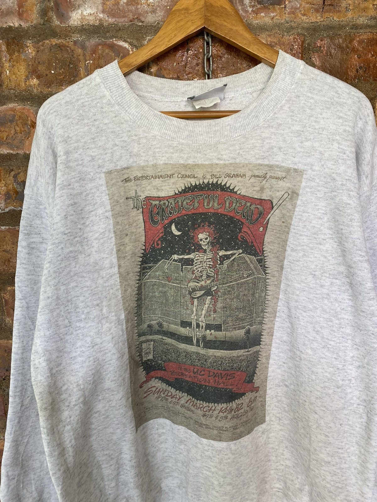 Band Tees 1982 Grateful Dead Live at Recreation Hall, UC Davis Size US L / EU 52-54 / 3 - 3 Thumbnail