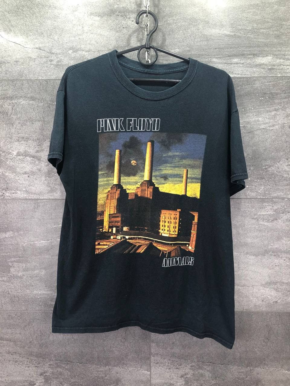 Pre-owned Band Tees X Pink Floyd Animals Album T-shirt Size M In Black
