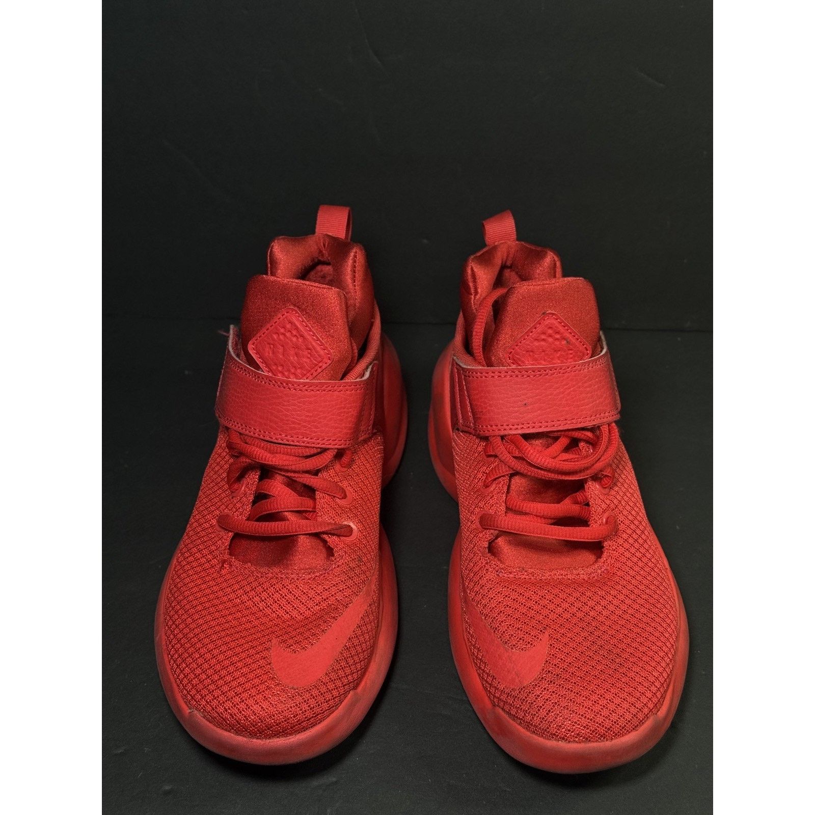 Nike Nike Kwazi Triple GS Red Mid Top JUNIOR Sneaker Size 6.5 Size US 6.5 / EU 39-40 - 1 Thumbnail
