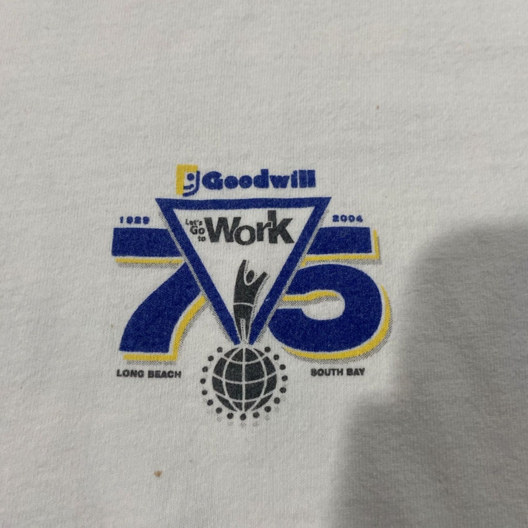 Port & Company Goodwill 75th Anniversary Port & Company T-Shirt Graphic Print White XL Men Crew Neck Short Sleeve Size US XL / EU 56 / 4 - 2 Thumbnail