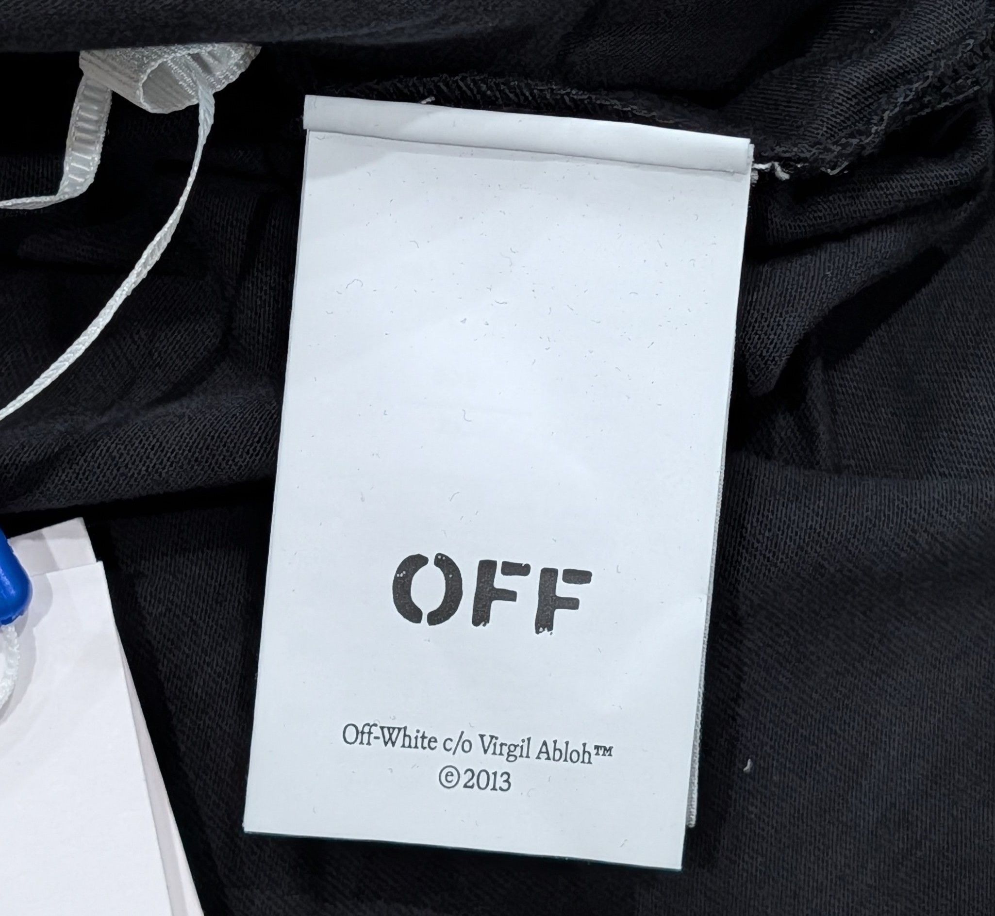 Off-White Off-White "Intern" Cotton Crewneck T-Shirt Black/Yellow L Size US L / EU 52-54 / 3 - 5 Thumbnail
