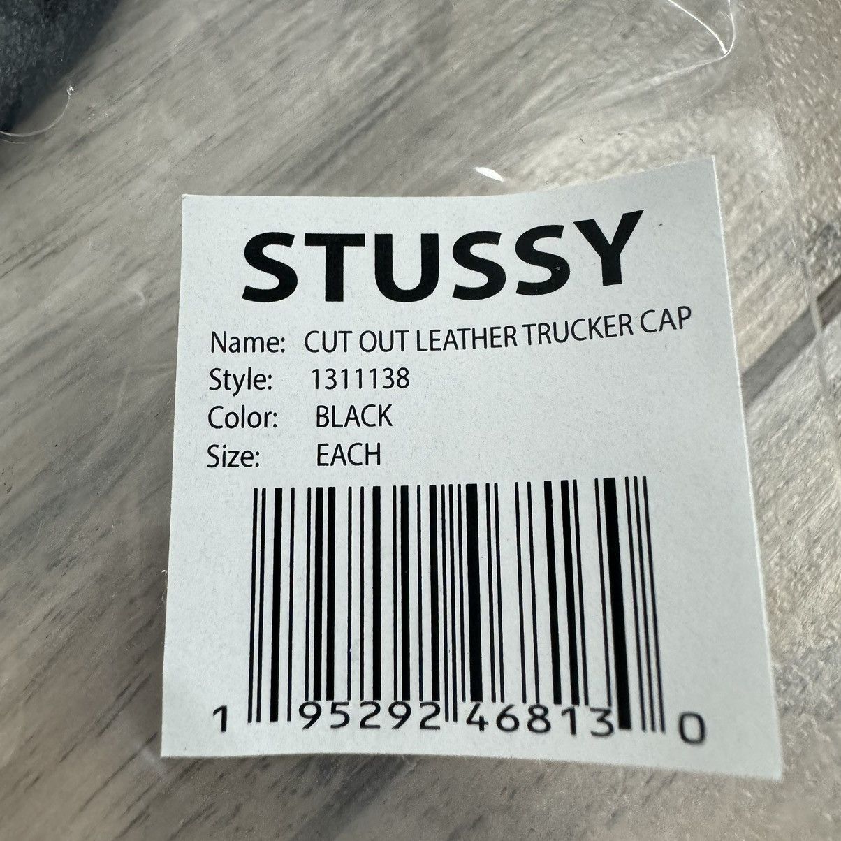 Hypebeast Stussy Low Pro Trucker Cut-Out Snapback Black Leather Hat Size ONE SIZE - 8 Thumbnail