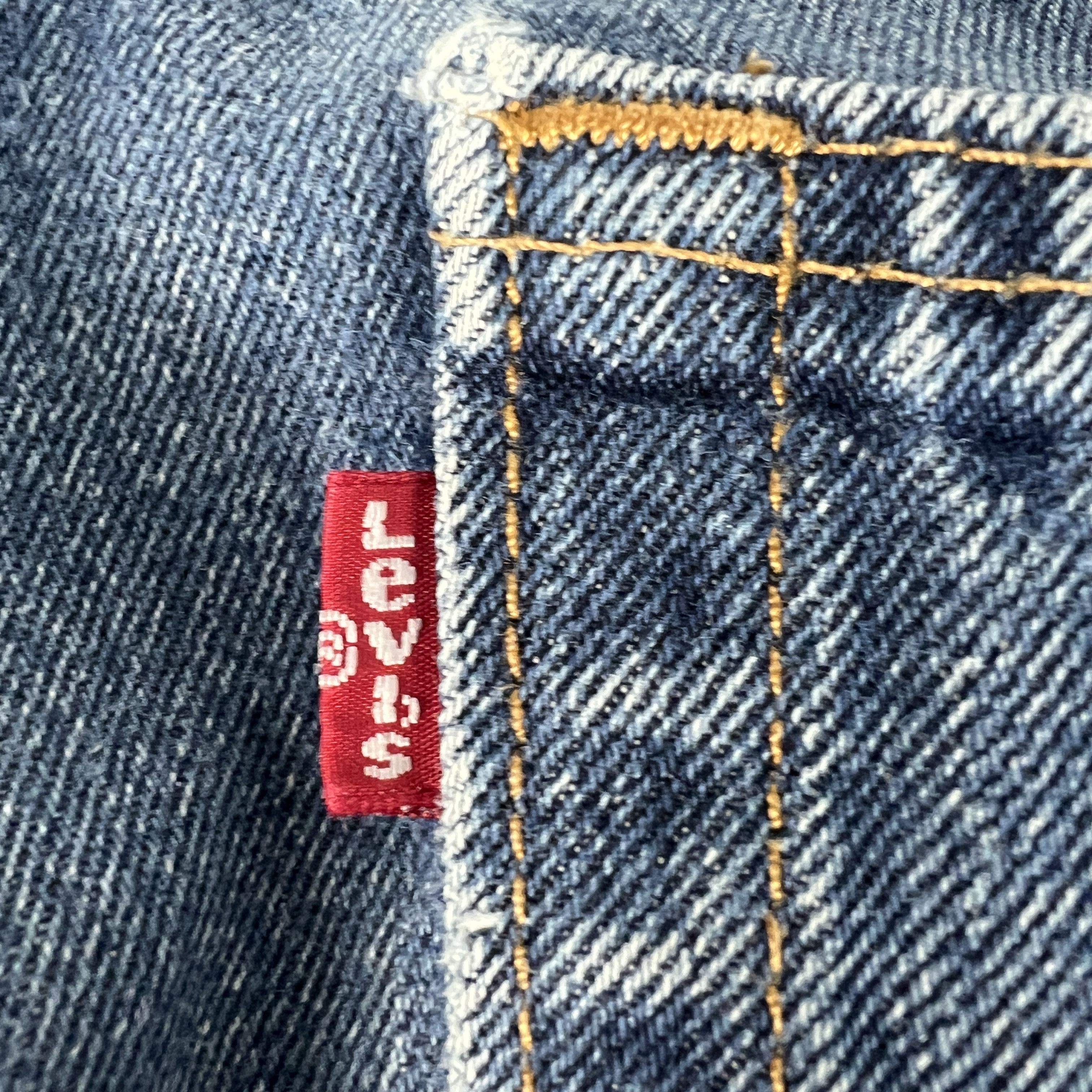 Levi's Levi's Jeans 550 Relaxed Fit Straight Leg Blue Denim Size US 33 - 13 Thumbnail