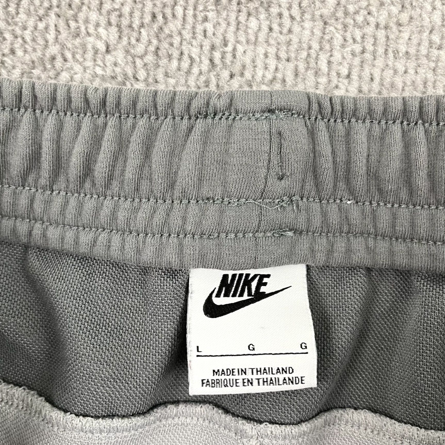 Nike Nike Tech Essentials Sweatpants Men Large / 27" Gray Colorblock Fleece Joggers Sportswear Athletic Size US 33 - 4 Thumbnail