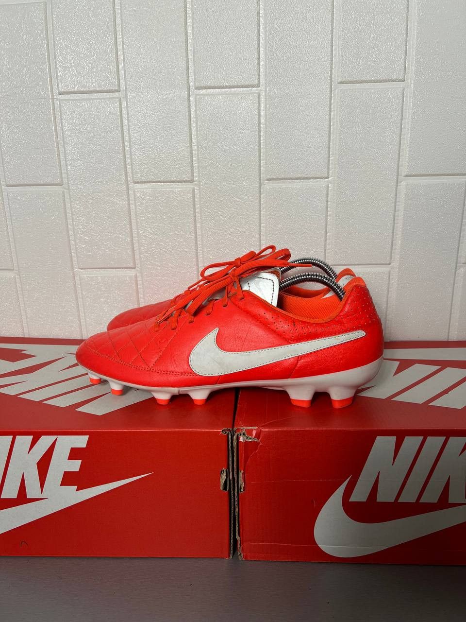 Nike VINTAGE NIKE TIEMPO FG SOCCER SHOES JERSEY BLOKECORE Y2K 90s Size US 12 / EU 45 - 1 Thumbnail