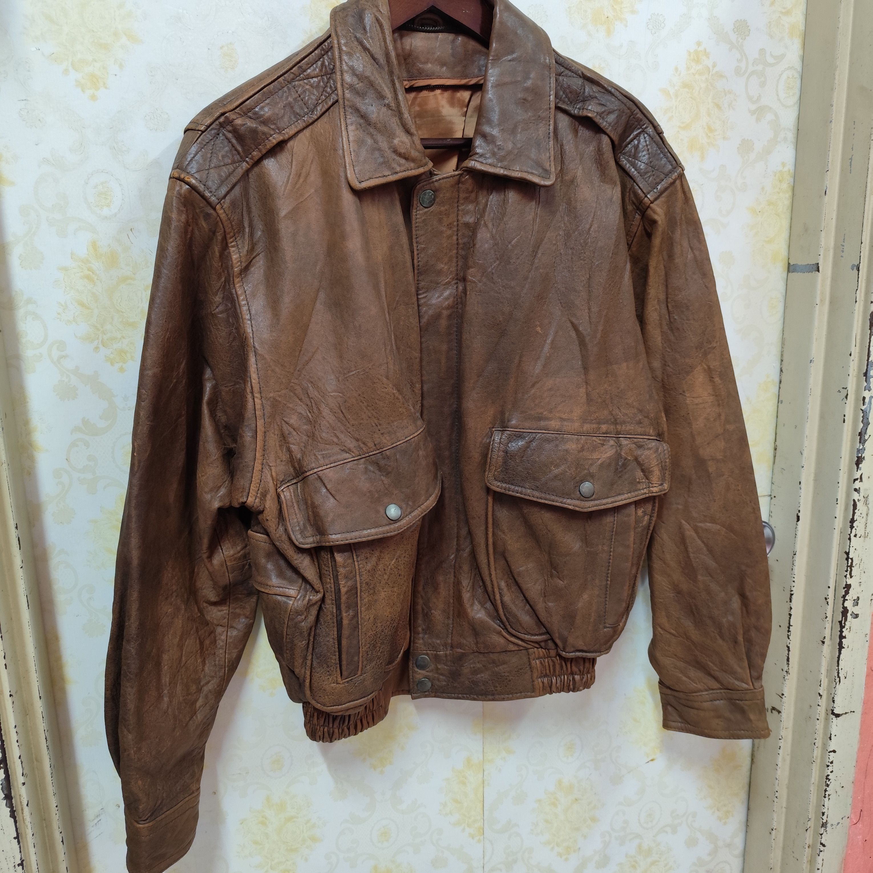 Vintage VINTAGE SHEEPSKIN BOMBER JACKET Size US S / EU 44-46 / 1 - 3 Thumbnail