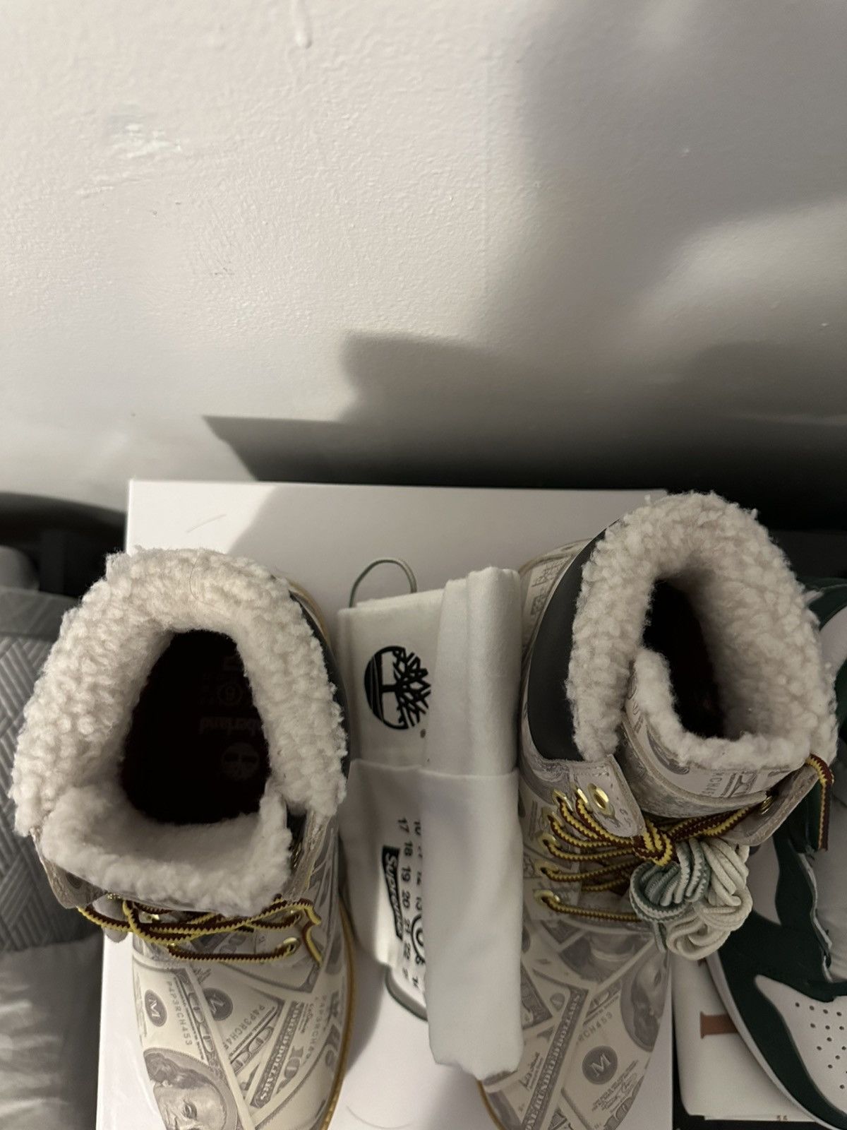 Maison Margiela × Supreme Supreme x Maison Margiela mm6 x Timberland Size US 9 / EU 42 - 7 Thumbnail