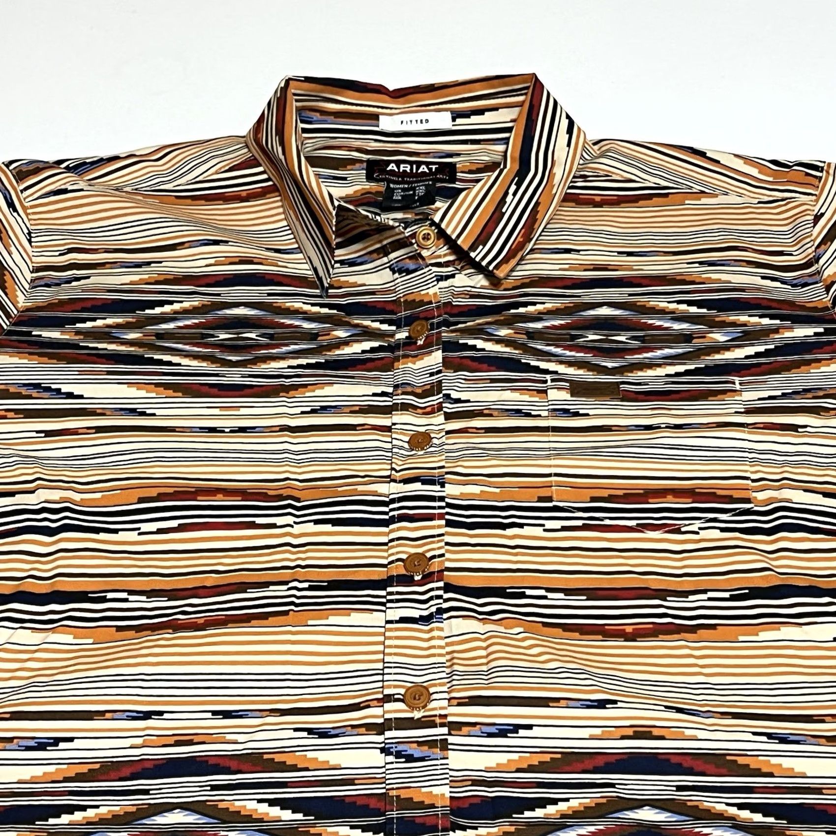 Ariat Ariat Womens Button Shirt XXL Western Aztec Long Sleeve Fitted Kirb y Size XXL / US 16-18 / IT 52-54 - 2 Thumbnail