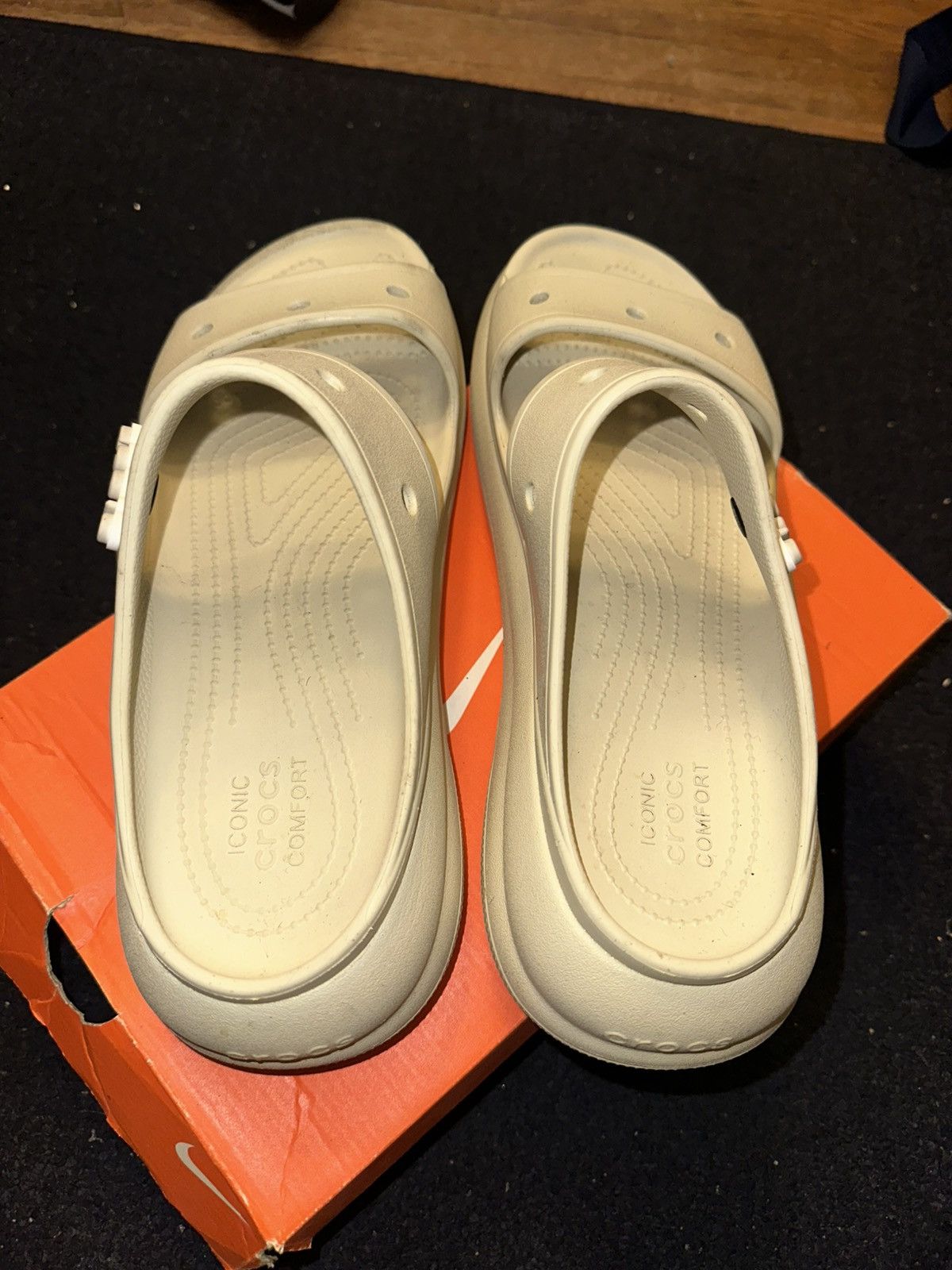 Crocs Crocs Band Slides Size US 11 / EU 44 - 3 Thumbnail
