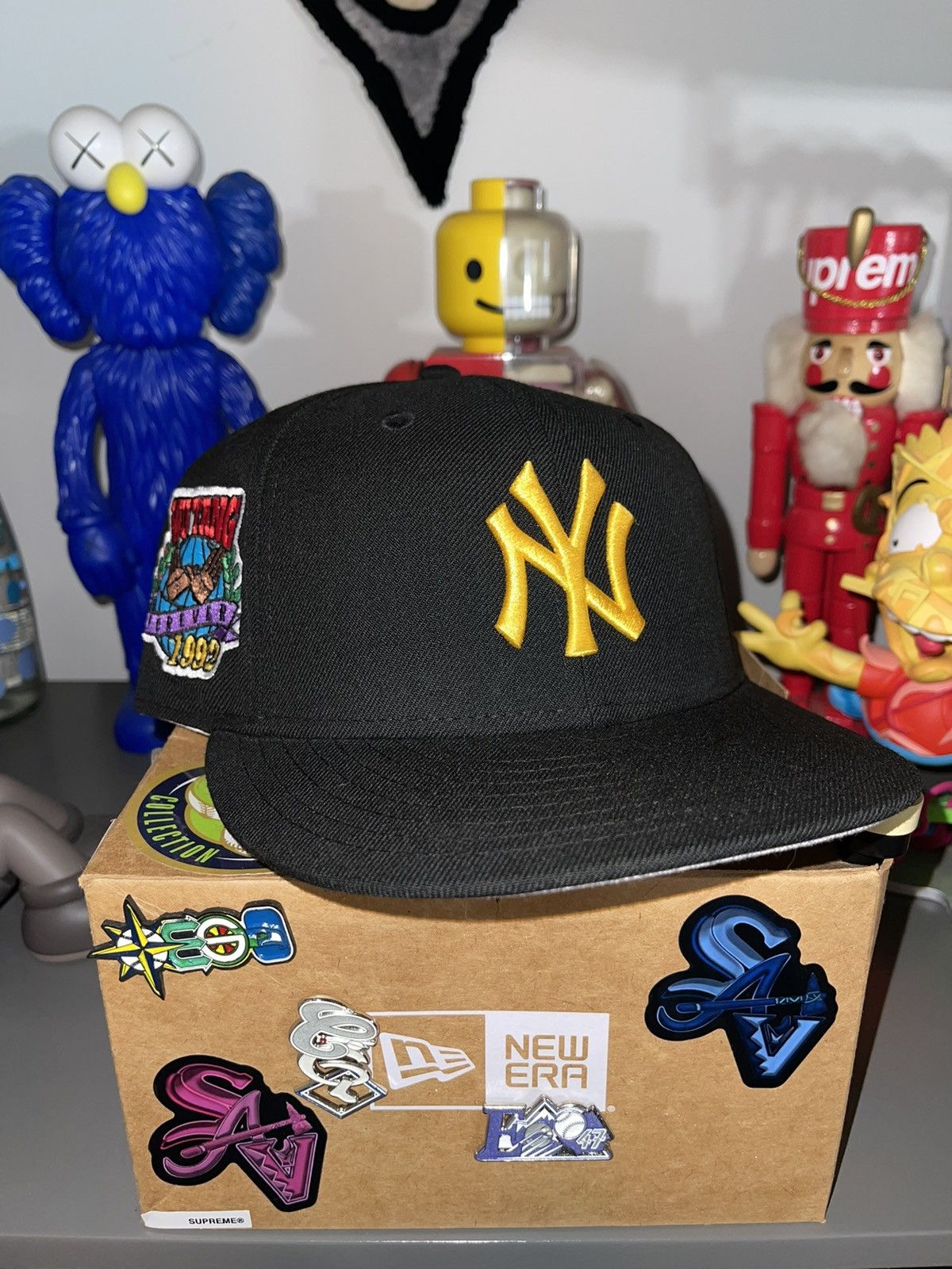 New Era 7 1/2 New Era x TMark “Wu Tang” New York Yankees Grey UV