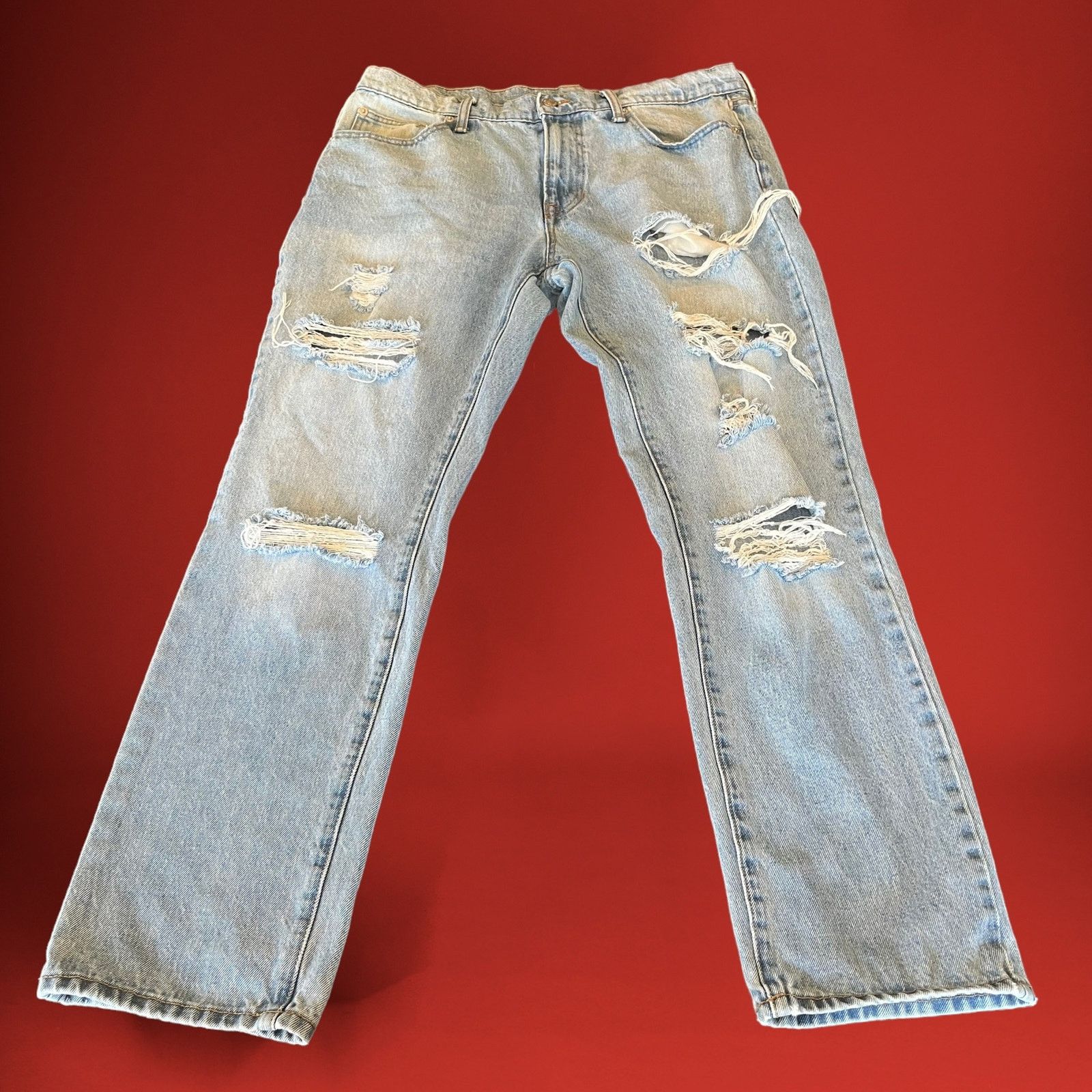 Arizona Jean Co. Arizona Jeans Men's 34 x 30 Athletic Taper Distressed Denim Size US 34 / EU 50 - 1 Thumbnail