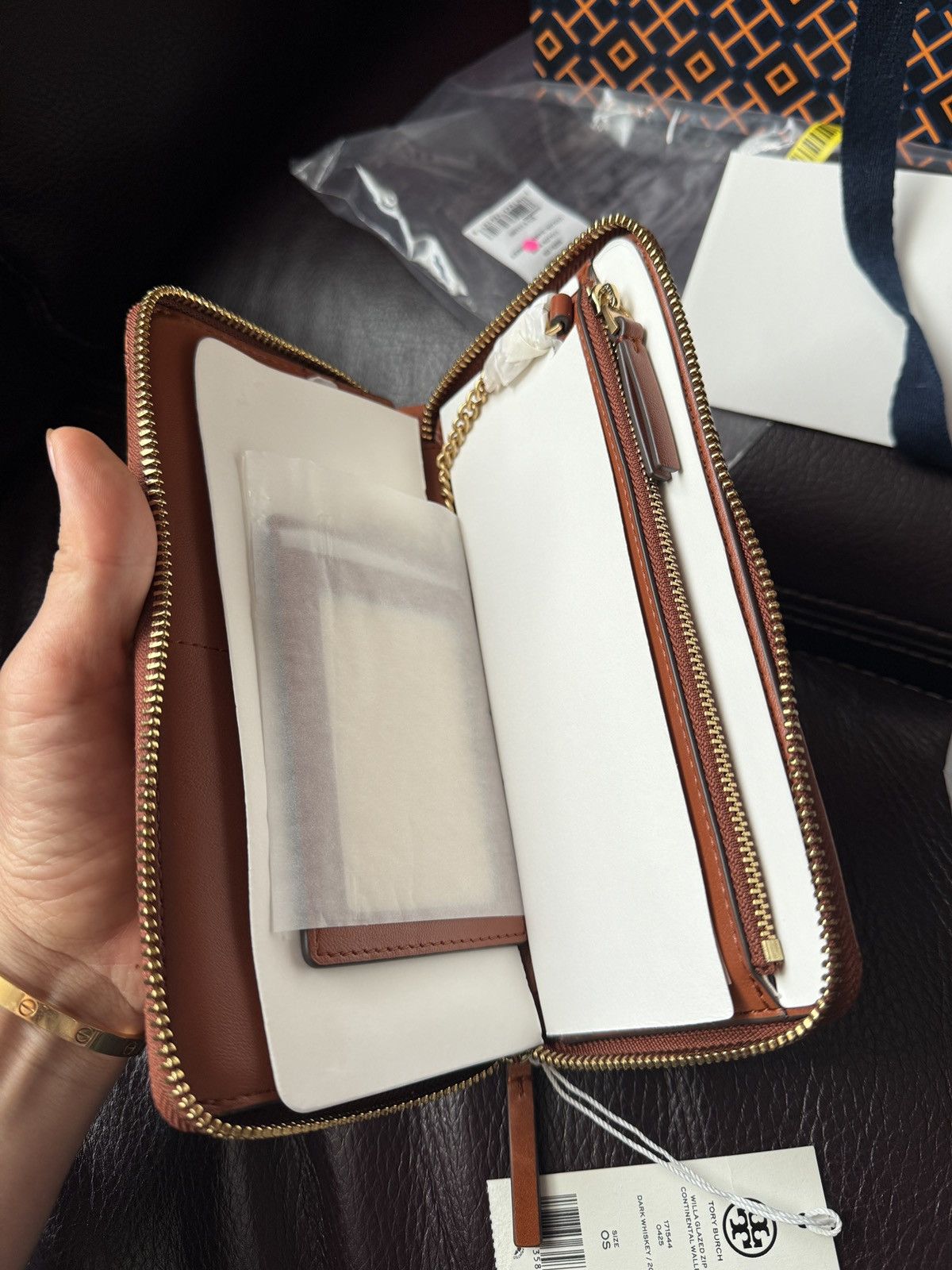 Tory Burch Tory Burch full zipper Wallet Continental 171544 NWT Size ONE SIZE - 8 Thumbnail
