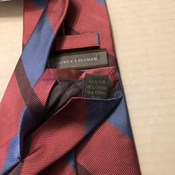 Hickey Freeman hickey freeman new 52%silk 48%cotton tie 3 1/4" X 60 1/4" Size ONE SIZE - 4 Thumbnail