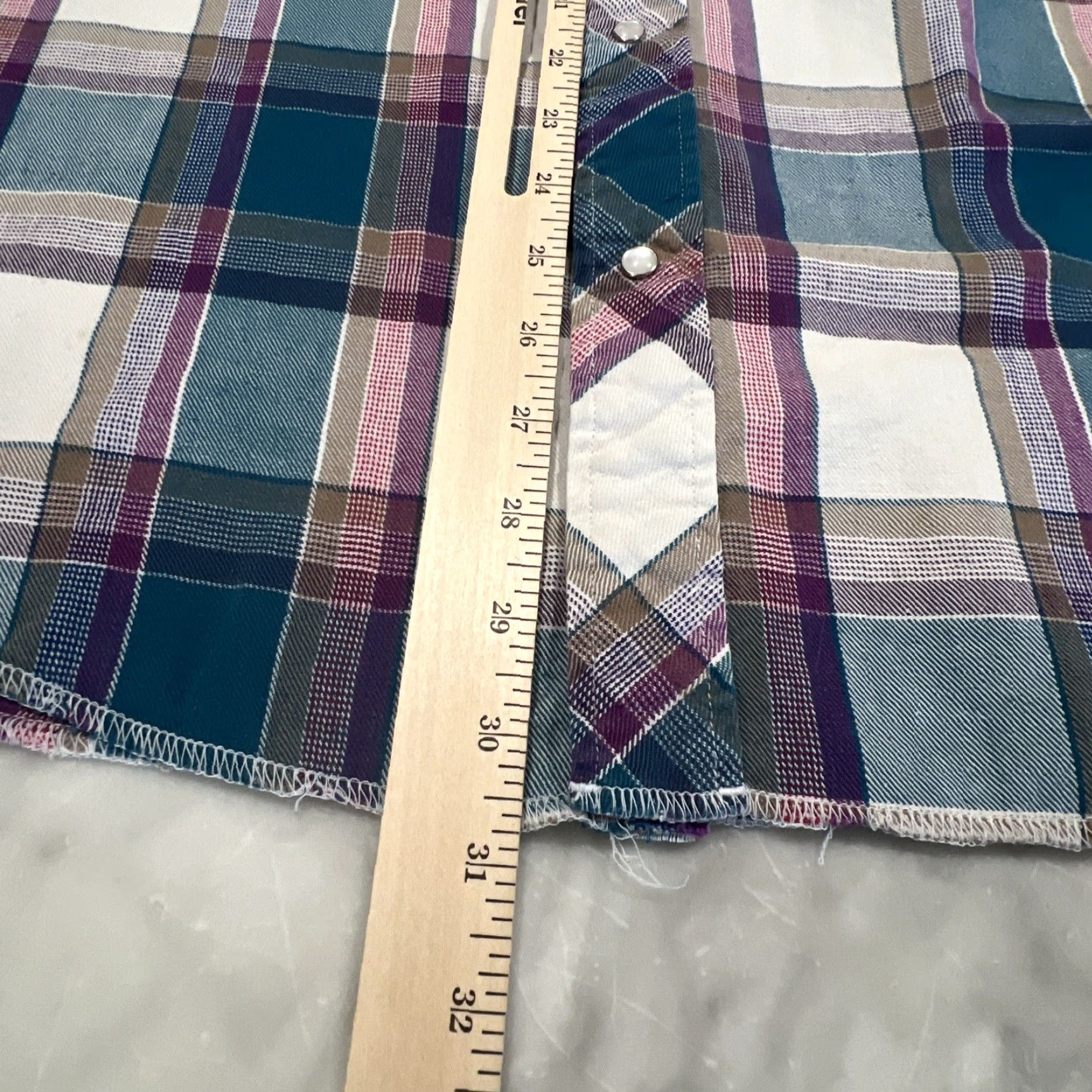 Wrangler VINTAGE Wrangler Western Pearl Snap Shirt Men Large Plaid Long Sleeve Go West Teal Pink Size US L / EU 52-54 / 3 - 7 Thumbnail