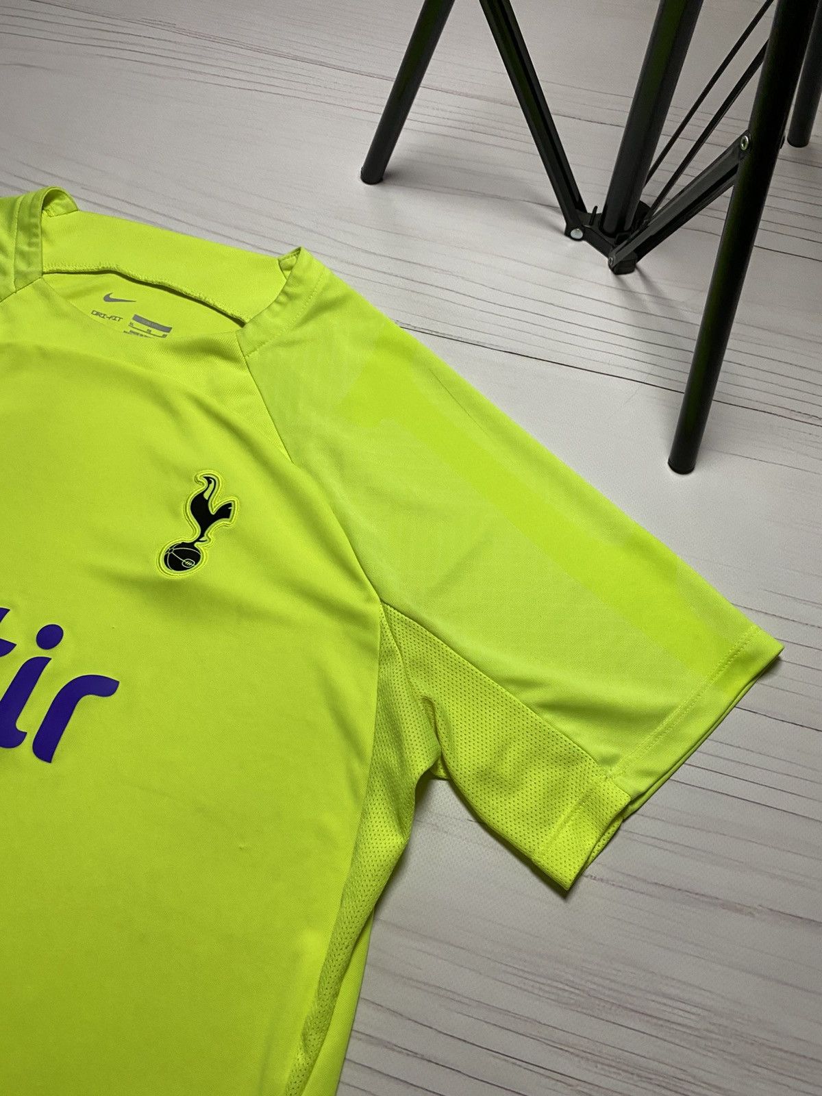 Nike Nike Tottenham Hotspur 2022/23 training soccer jersey Size US XL / EU 56 / 4 - 12 Thumbnail