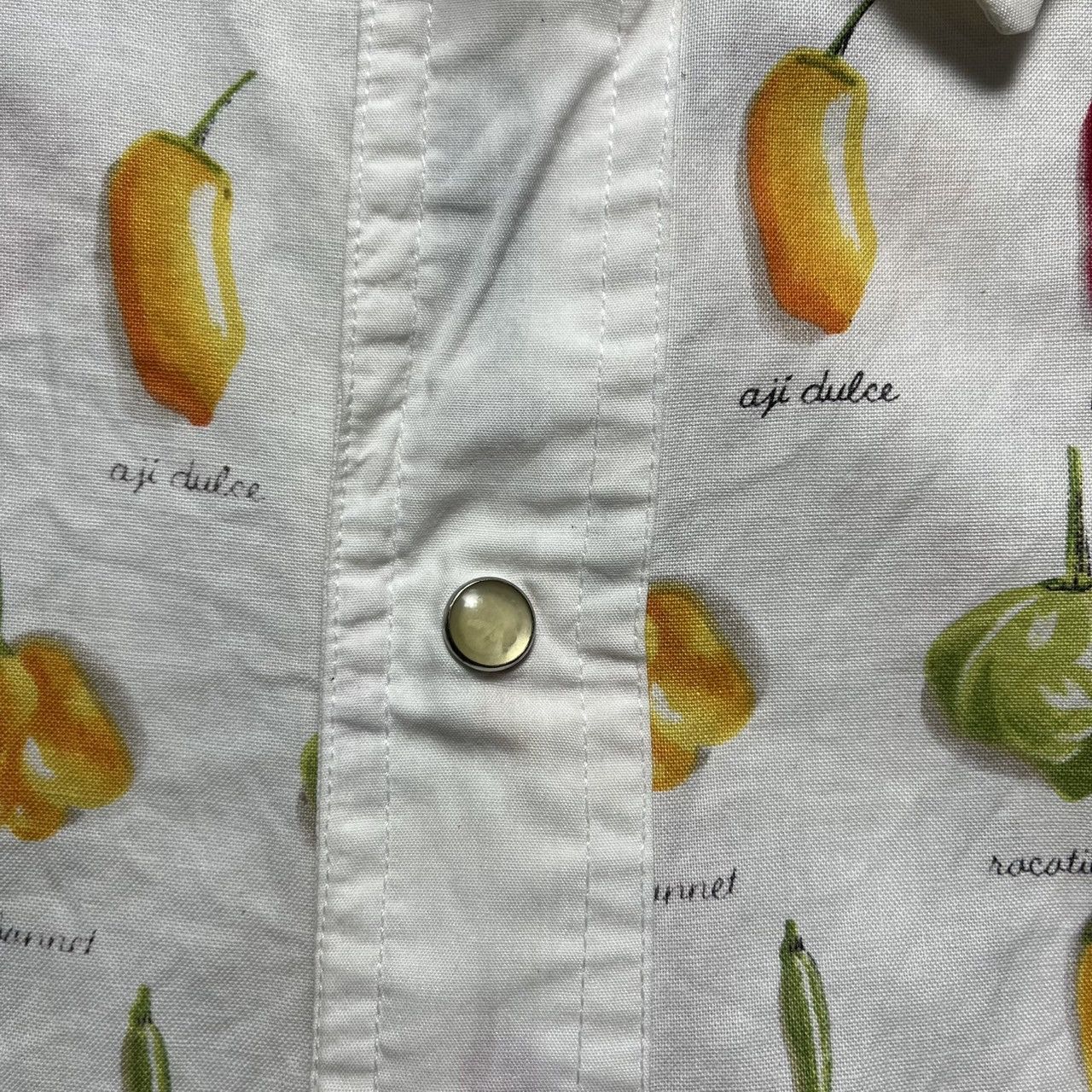 Moschino Moschino Pepper Print Button-Up Shirt Size US M / EU 48-50 / 2 - 7 Thumbnail