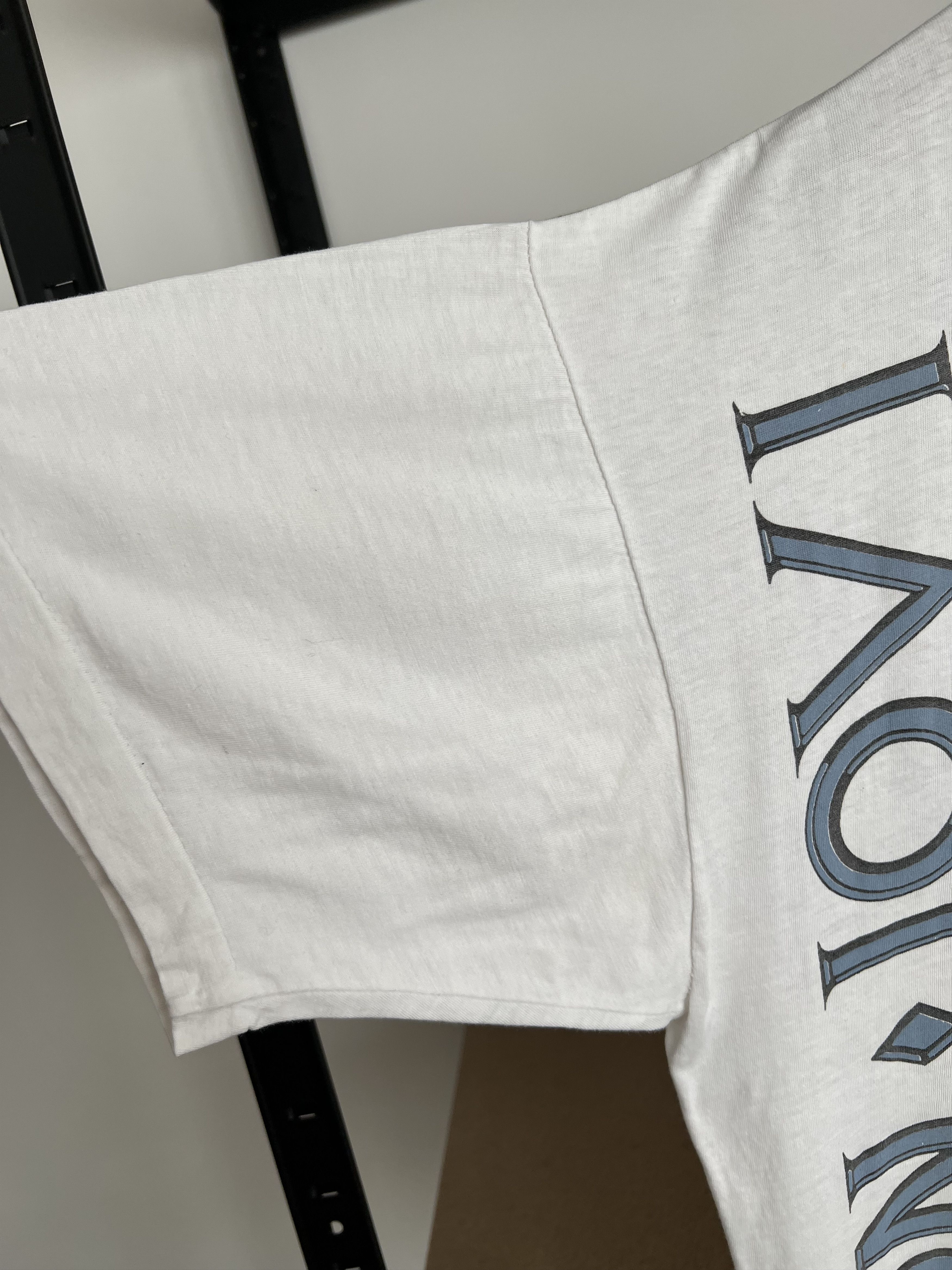 Band Tees Vintage 1988 Bon Jovi The Brotherhood 80s White T-shirt Size US L / EU 52-54 / 3 - 12 Thumbnail