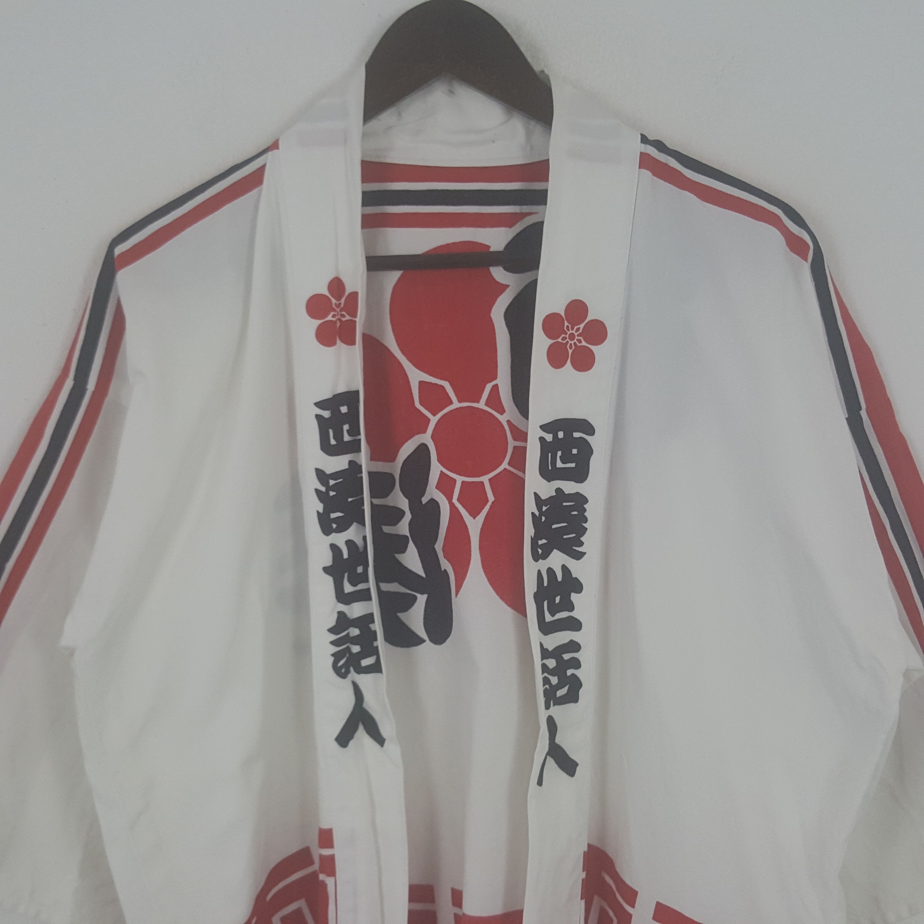 Japanese Brand × Vintage Vintage Kimono Japanese Traditional Jacket Size US L / EU 52-54 / 3 - 4 Thumbnail
