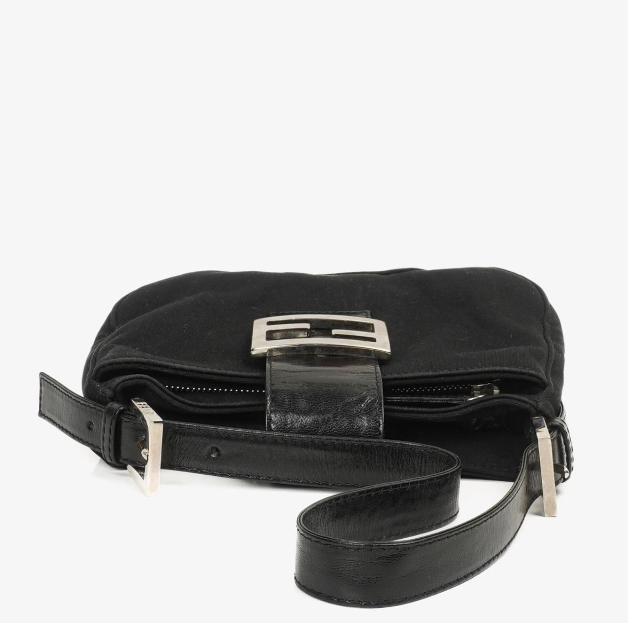 Fendi Authentic Fendi Mamma Baguette Black Neoprane Shoulder Bag Size ONE SIZE - 4 Thumbnail