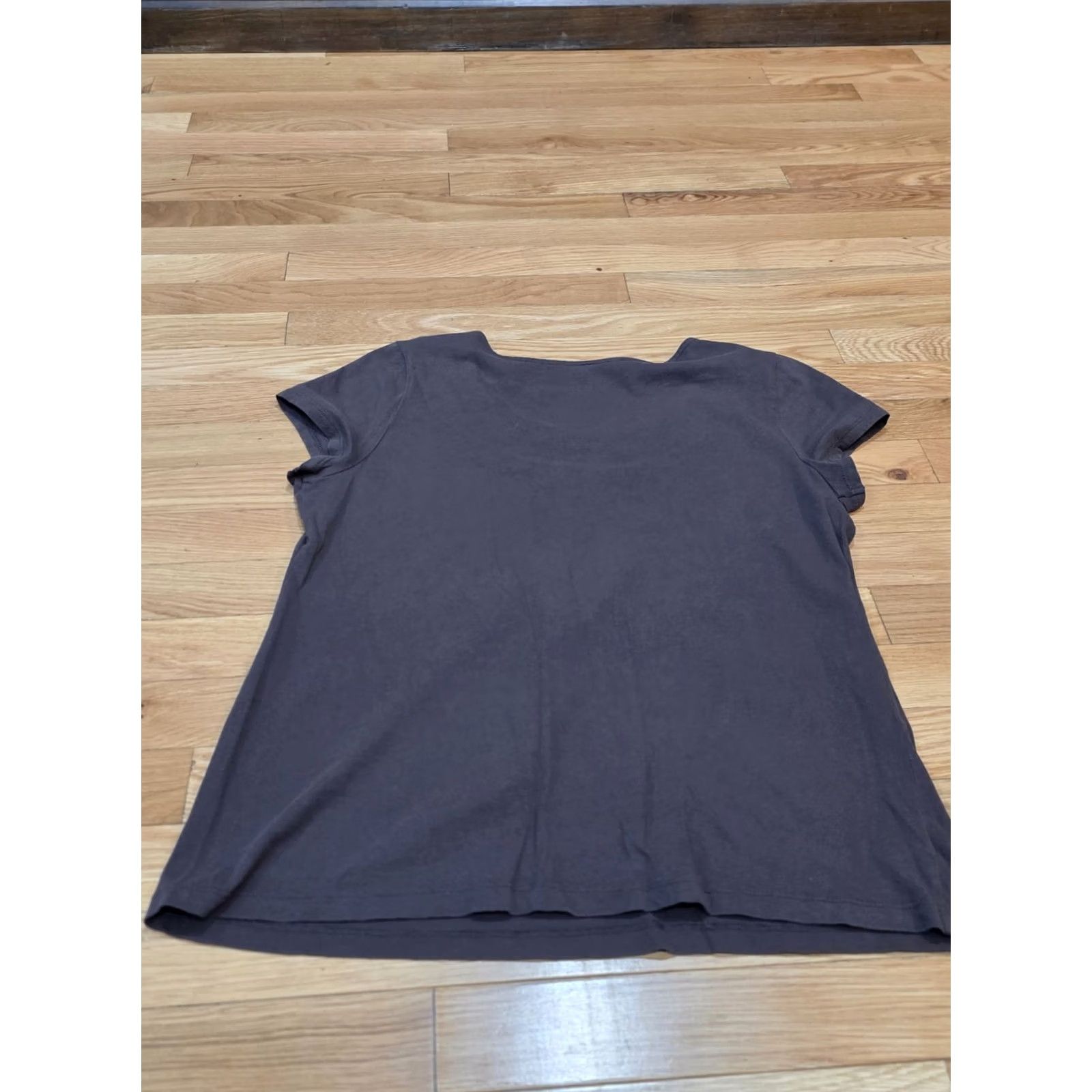 Ann Taylor Anne Taylor LOFT Embellished Neckline Short Sleeve T-Shirt Size PL Petite Brown Cotton Womens Mens? (Gender not specified) Size L / US 10 / IT 46 - 3 Thumbnail
