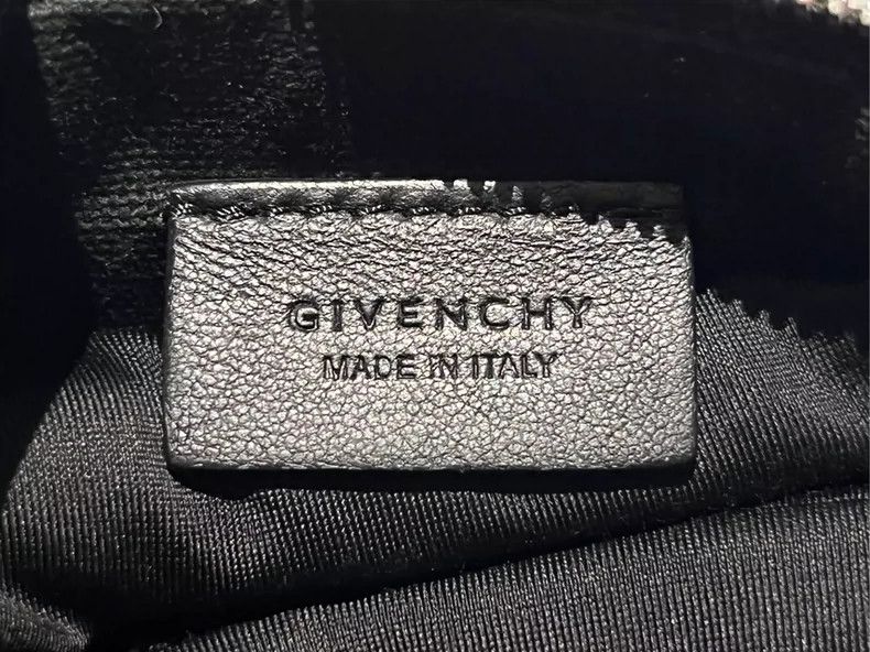 Givenchy Givenchy Large Dog Head Handbag Size ONE SIZE - 7 Thumbnail