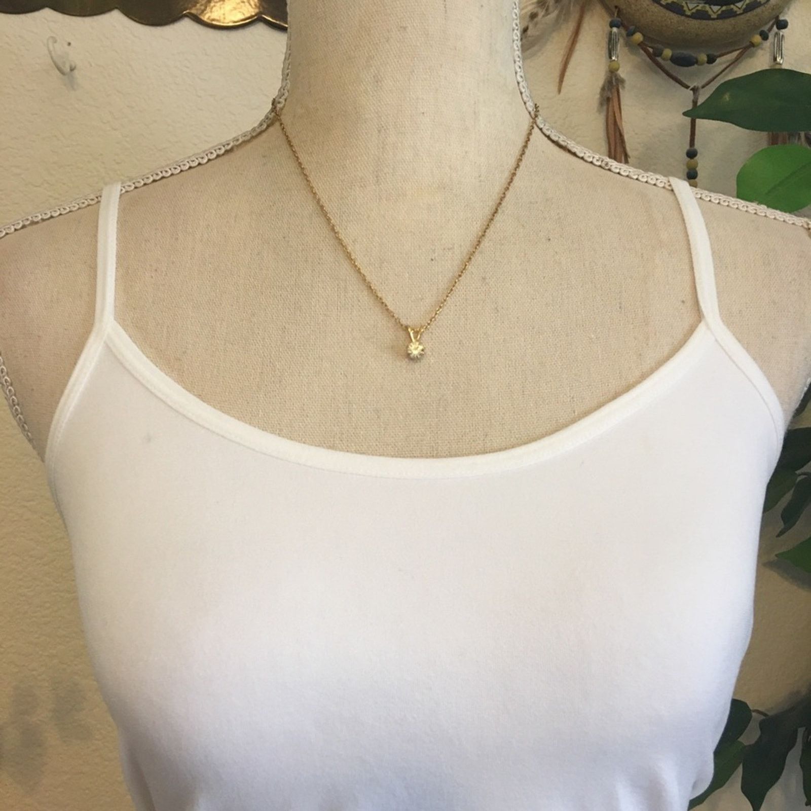 Vintage Vintage clear rhinestone pendant on gold chain Size ONE SIZE - 3 Thumbnail