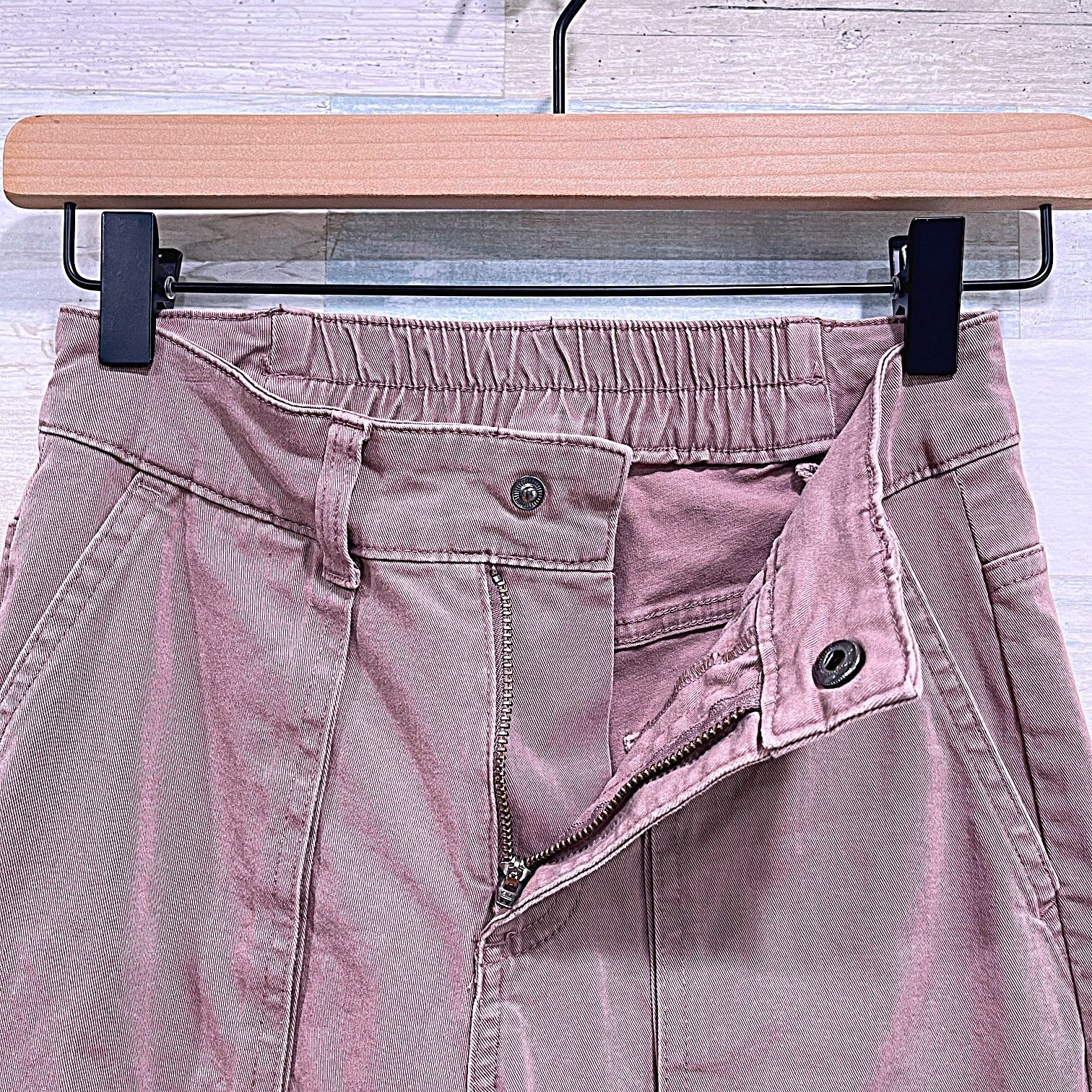 Target Basics WILD FABLE High Rise Straight Cargo Pants Brown Womens XXS Size 24" / US 00 / IT 34 - 3 Thumbnail