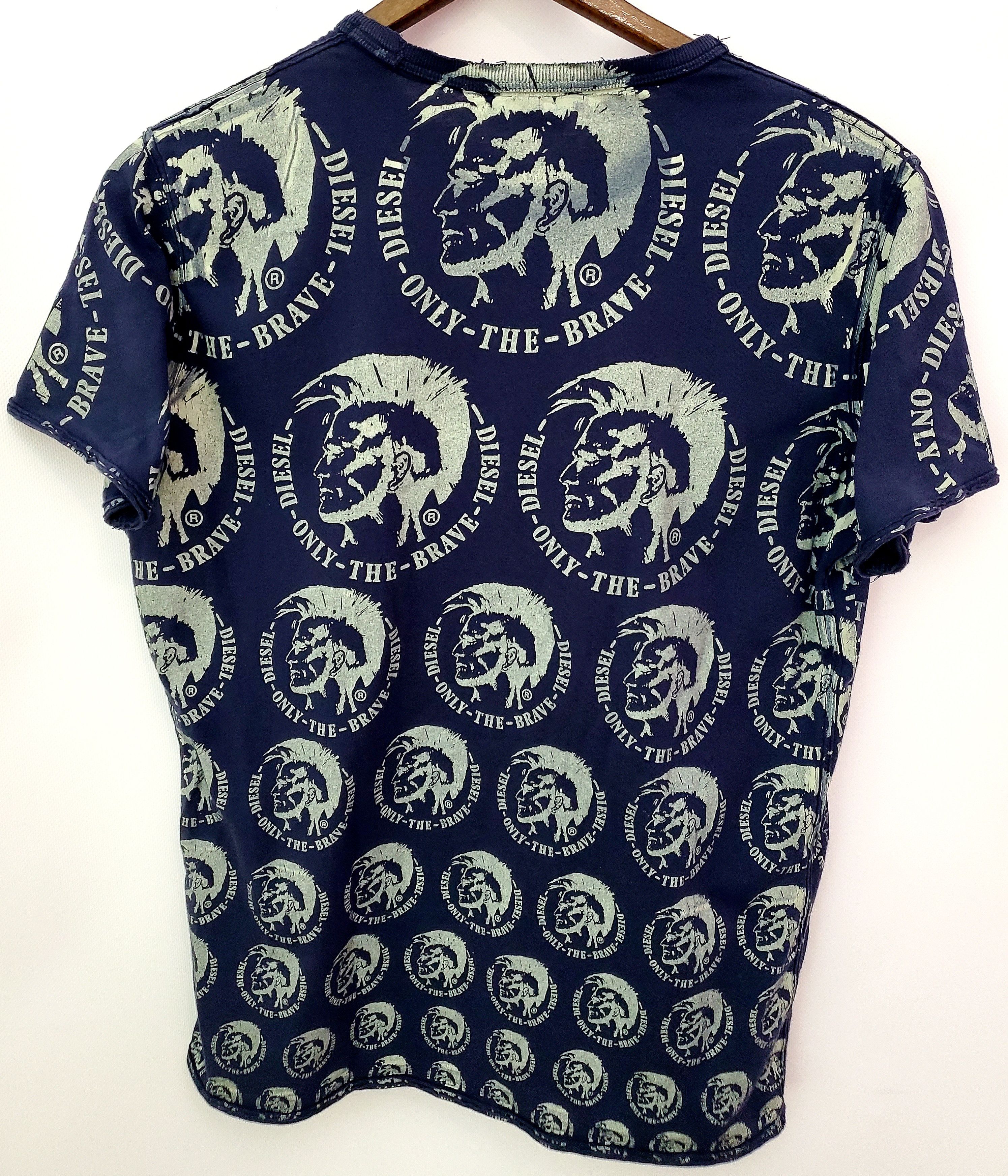 Diesel × Vintage Vintage Diesel Monogram Logo T Shirt Y2K size S Size US S / EU 44-46 / 1 - 3 Thumbnail