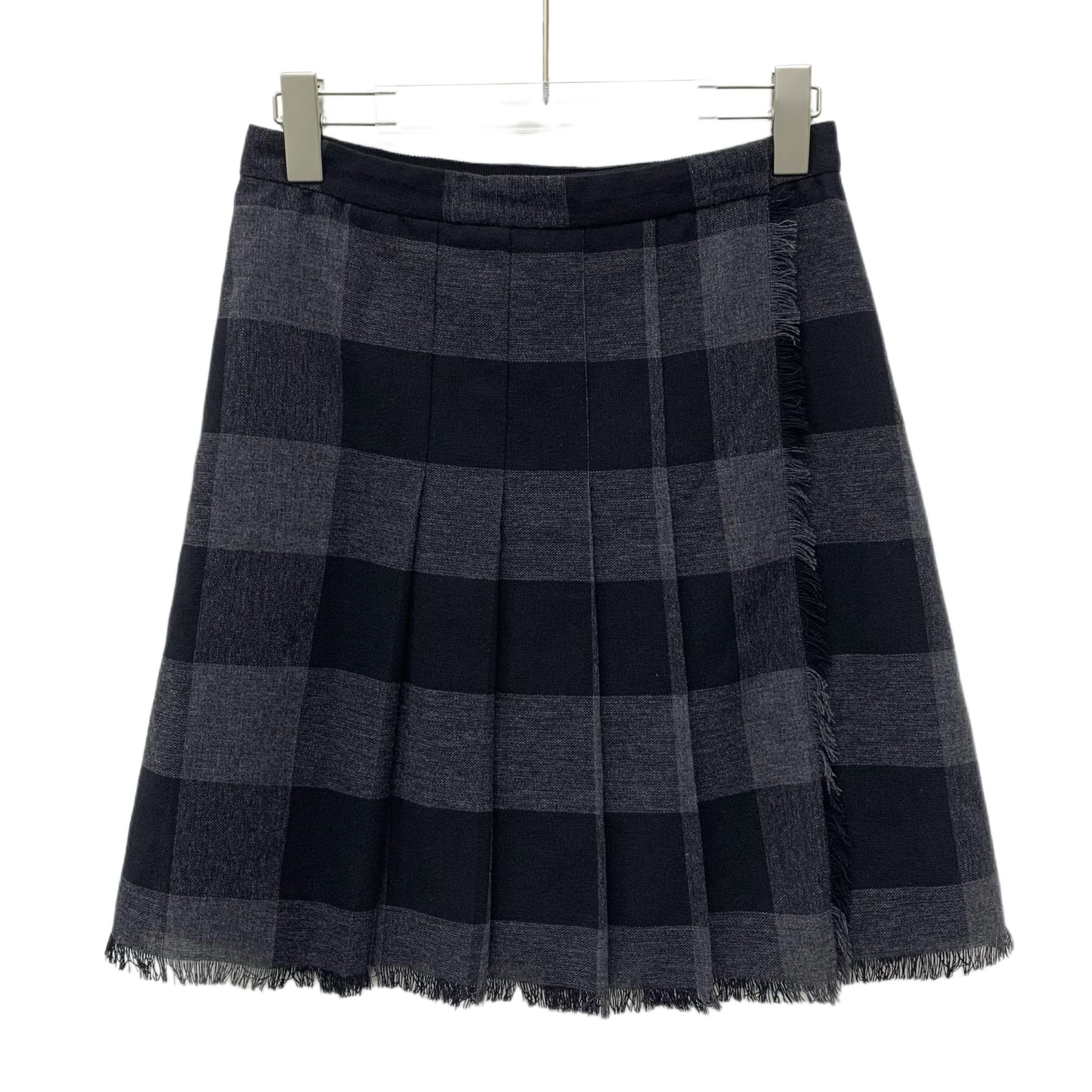 Dior Dior Pleated Skirt (Size 38) Size 26" / US 2 / IT 38 - 1 Thumbnail