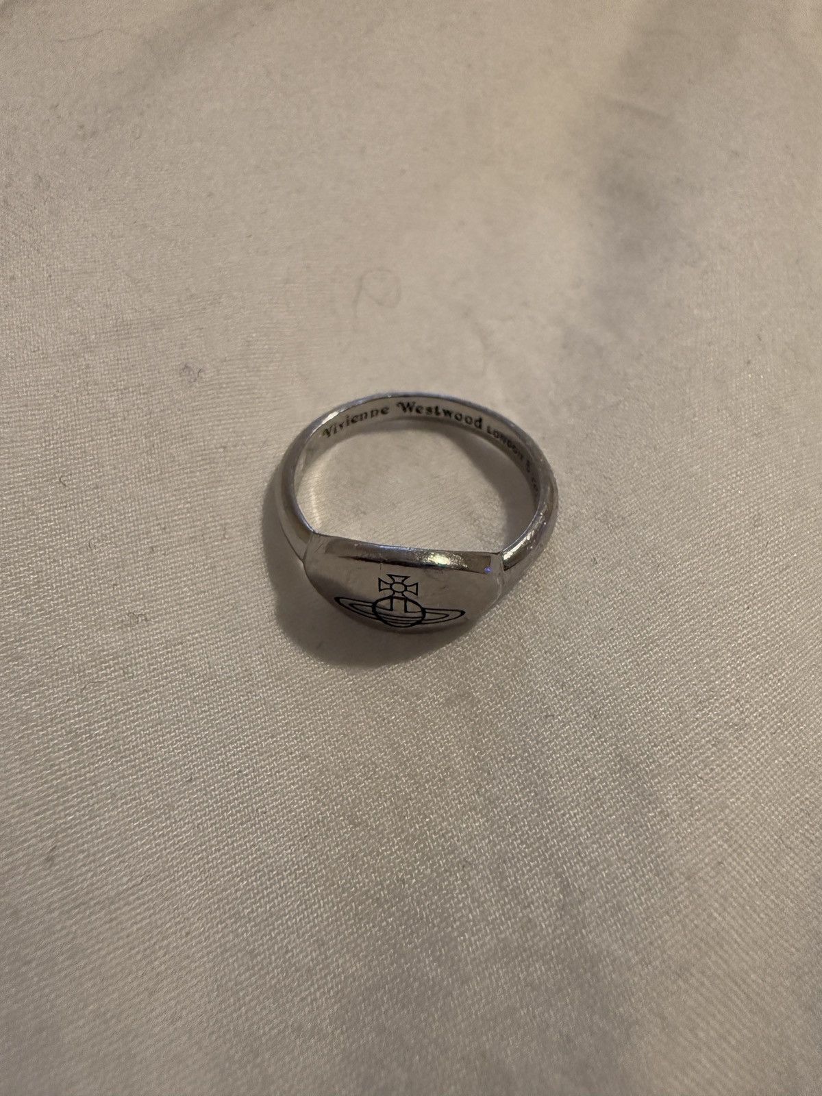 Vivienne Westwood Tilly Ring / Sterling Silver gold