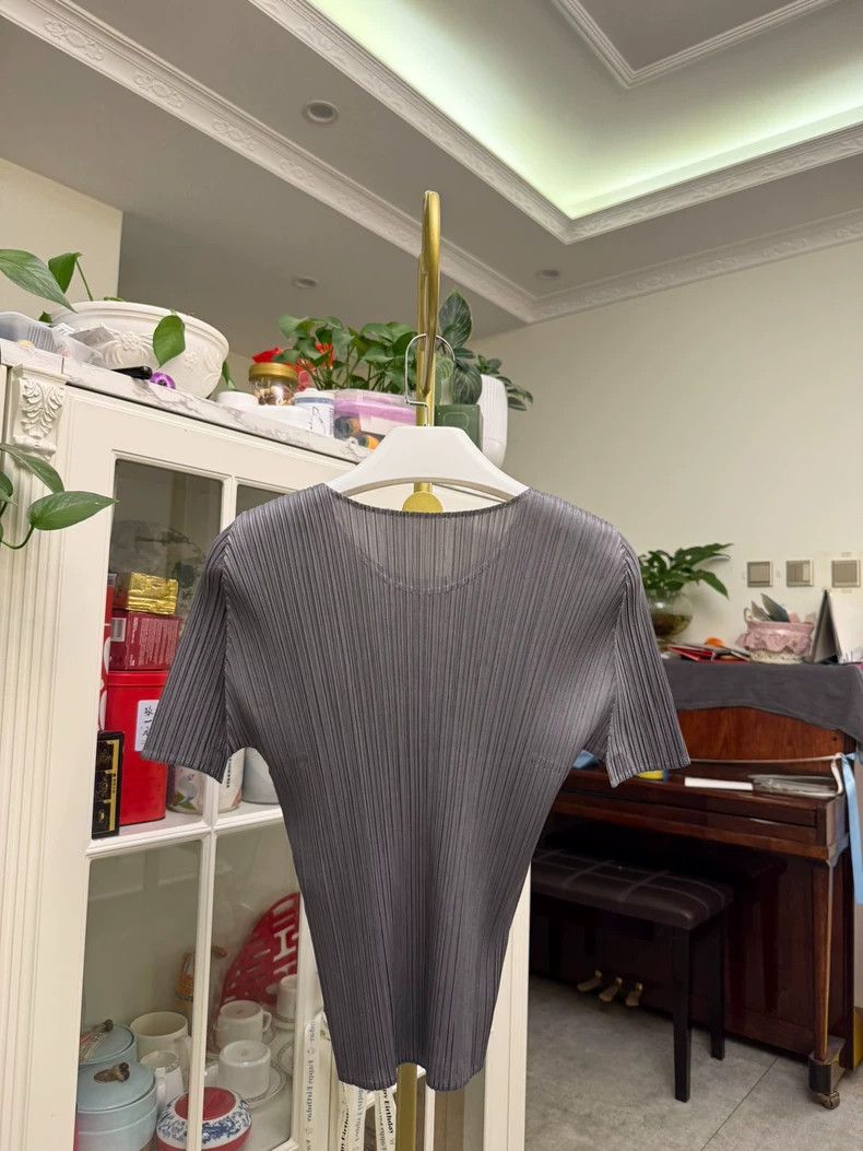 Issey Miyake issey miyake size:3 Dark grey short-sleeved shirt Size XXS / US 00 / IT 34 - 5 Thumbnail