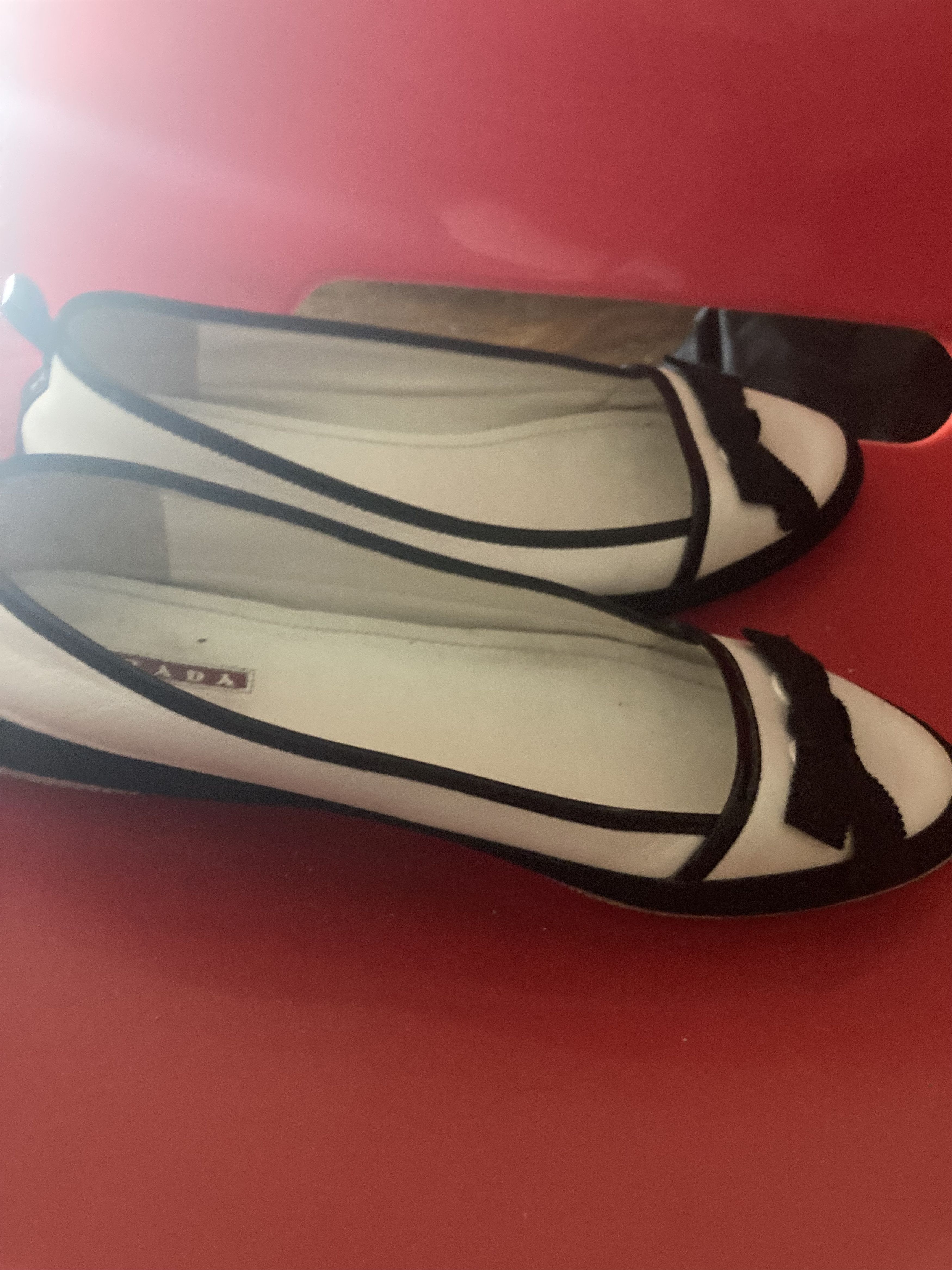 Prada Prada dress shoes Size US 8.5 / IT 38.5 - 2 Thumbnail