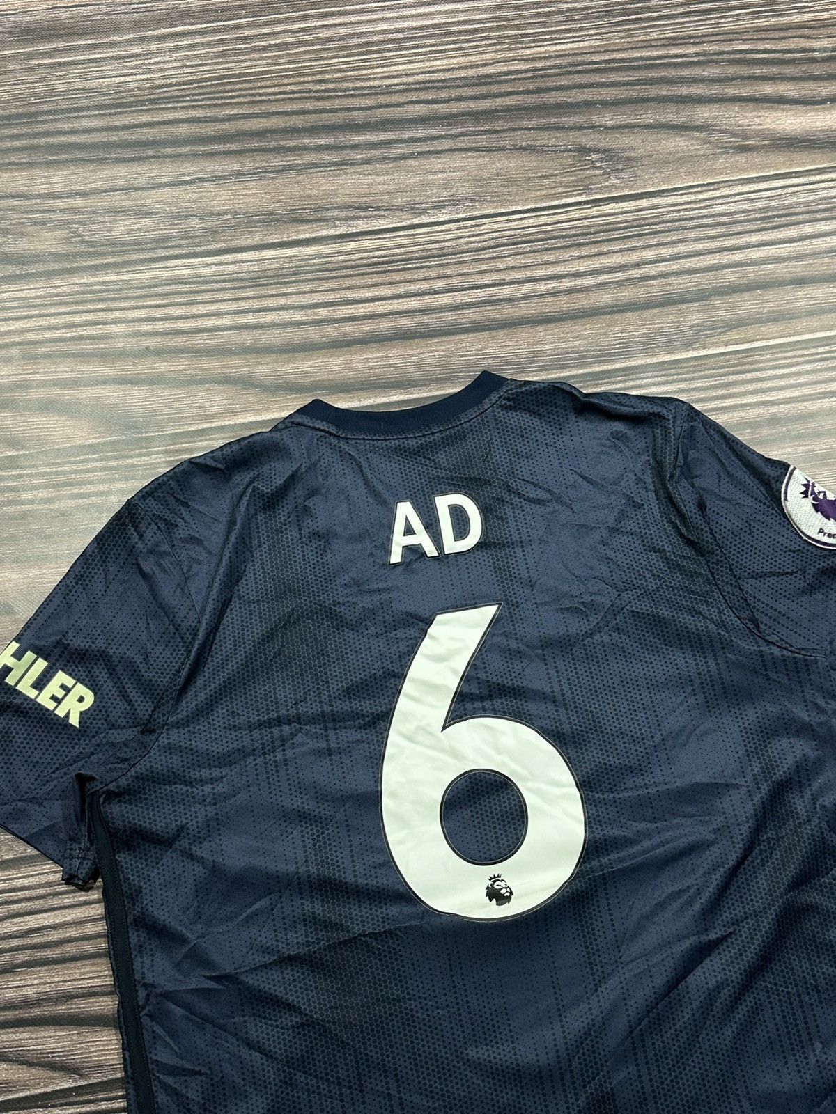 Nike Vintage Adidas Jersey Manchester United 2018/2019 Size US L / EU 52-54 / 3 - 5 Thumbnail