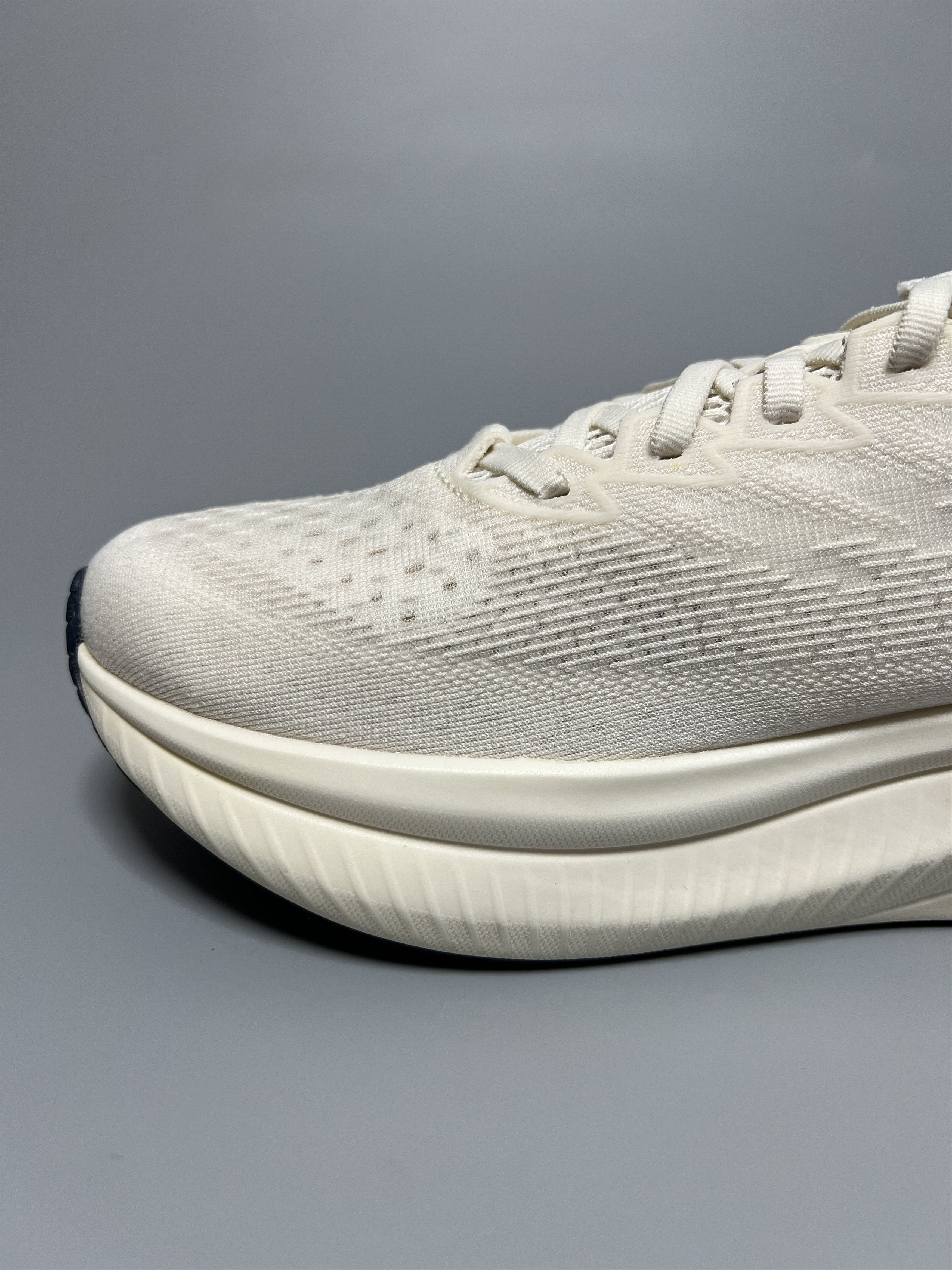 Hoka 9.5D Hoka One One Mach 6 LA Men's Running Shoes Size US 9.5 / EU 42-43 - 10 Thumbnail
