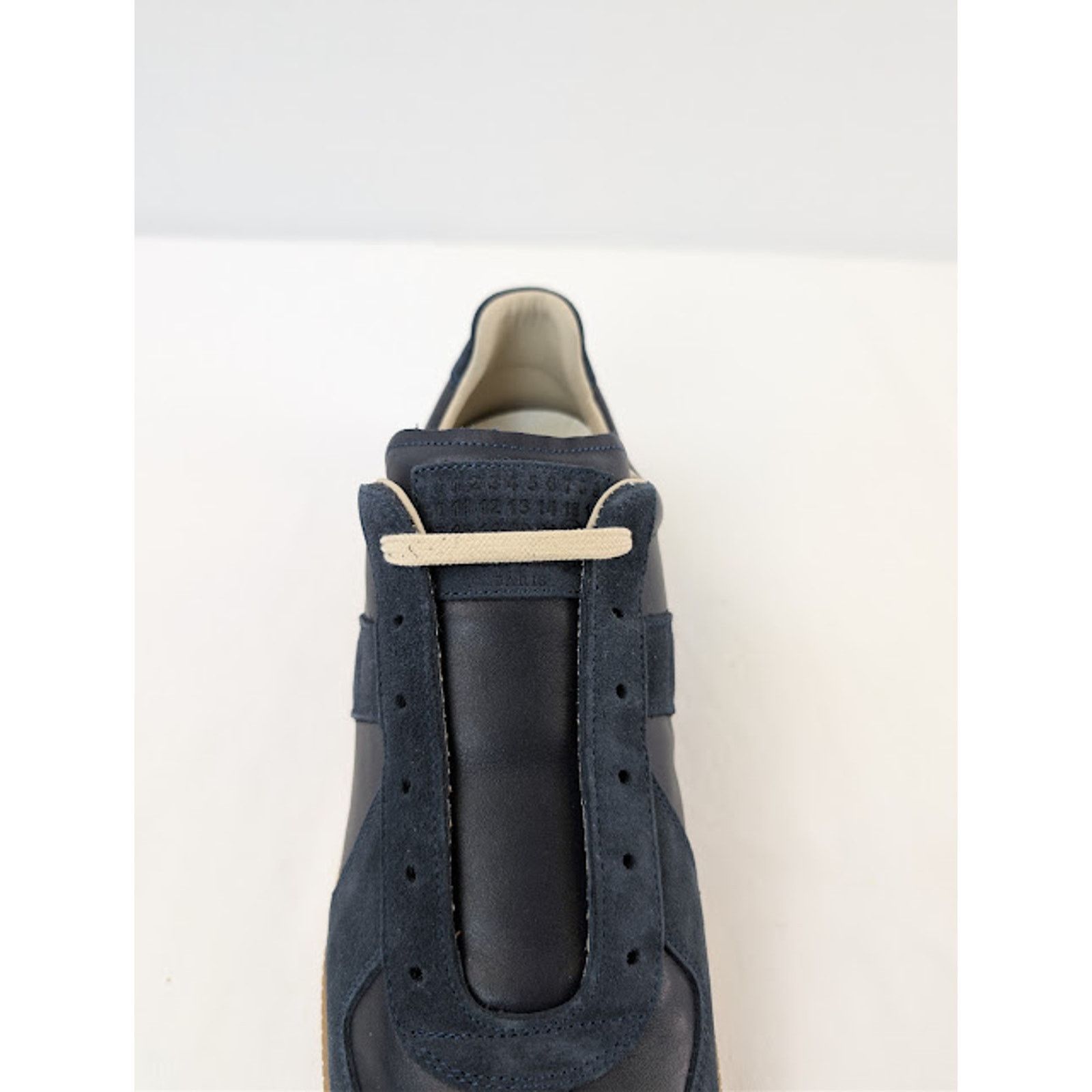 Maison Margiela o1rshd1 Q:2 / Leather-Suede Replica Sneakers Dark Navy Blue Size US 11 / EU 44 - 16 Thumbnail