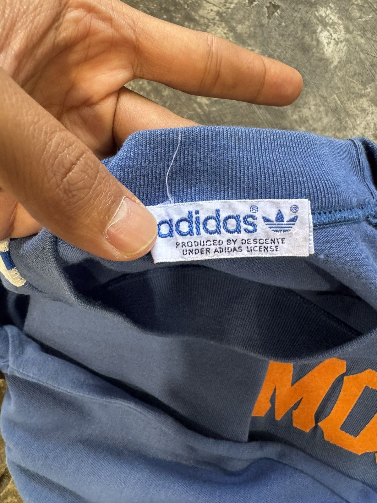 Adidas VINTAGE 80’S ADIDAS MORI PLAYER 🔥ULTRA RARE🔥 Size US M / EU 48-50 / 2 - 7 Thumbnail