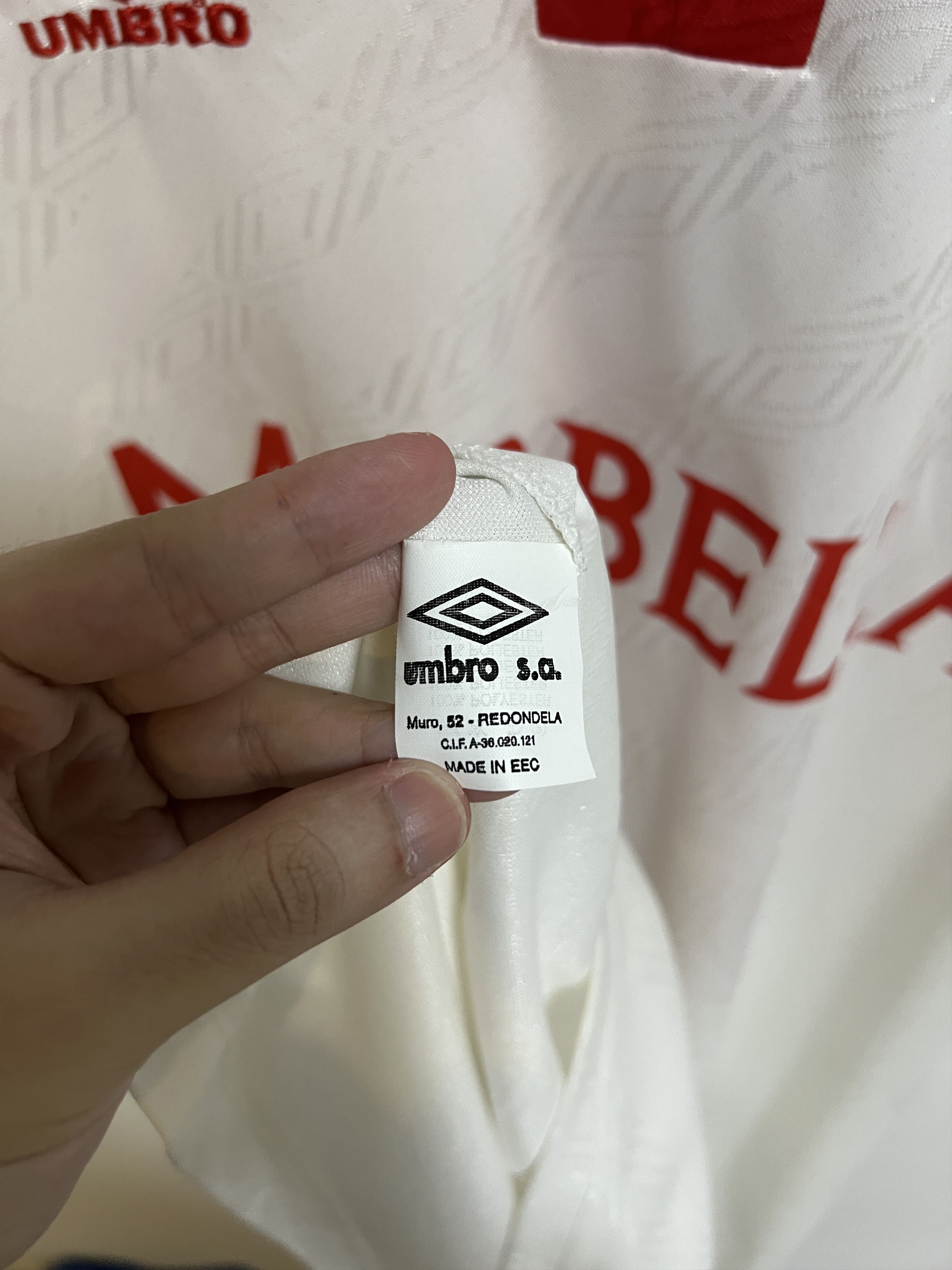 Umbro (XL) Sevilla 1994-96 Home Kit Moacir #15 Size US XL / EU 56 / 4 - 4 Thumbnail