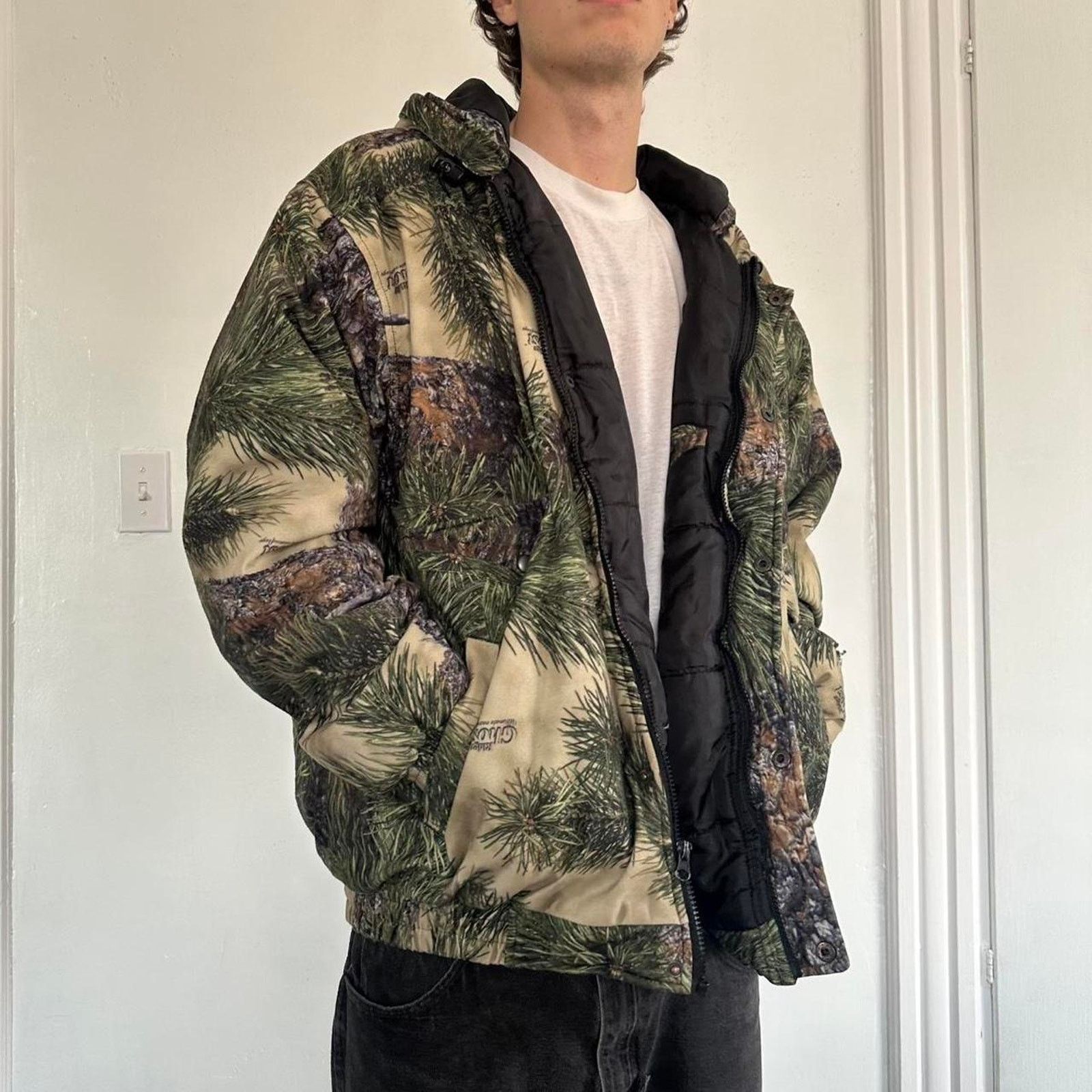 Vintage Vintage 90s Camo Fleece Puffer Zip Up Hooded Work Jacket Size US XL / EU 56 / 4 - 3 Thumbnail
