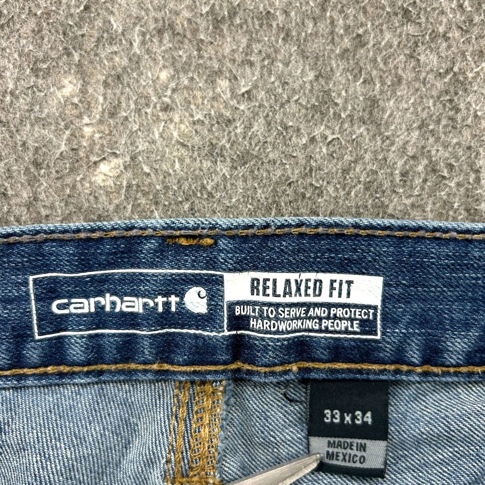 Carhartt Carhartt Jeans Mens 33x34 Blue Relaxed Fit Medium Wash Workwear Rugged Flex Jeans Size US 33 - 6 Thumbnail