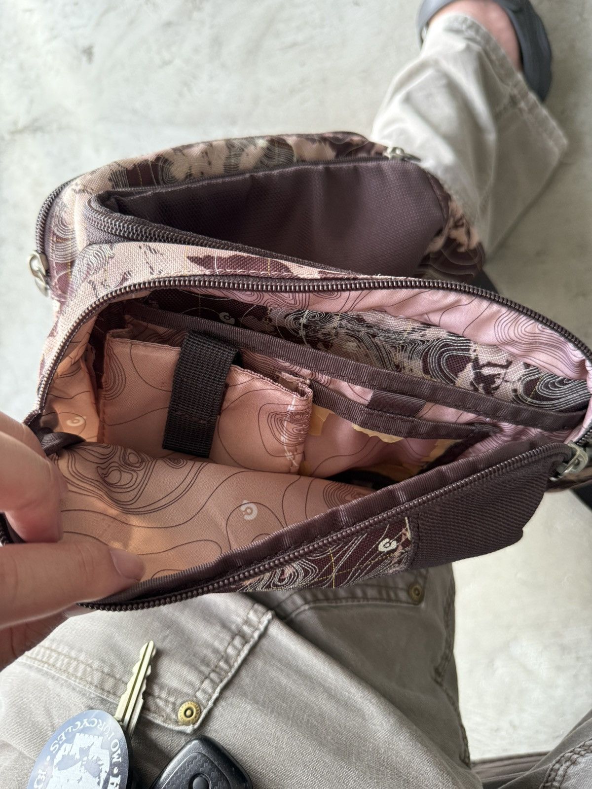 Gravis Gravis Vintage Y2K Radar Camo Crossbody Size ONE SIZE - 3 Thumbnail