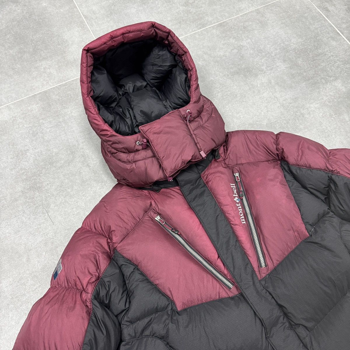 Montbell Montbell Multi Pocket Puffer Down Jacket Men Dark Red Size L Size US L / EU 52-54 / 3 - 11 Thumbnail