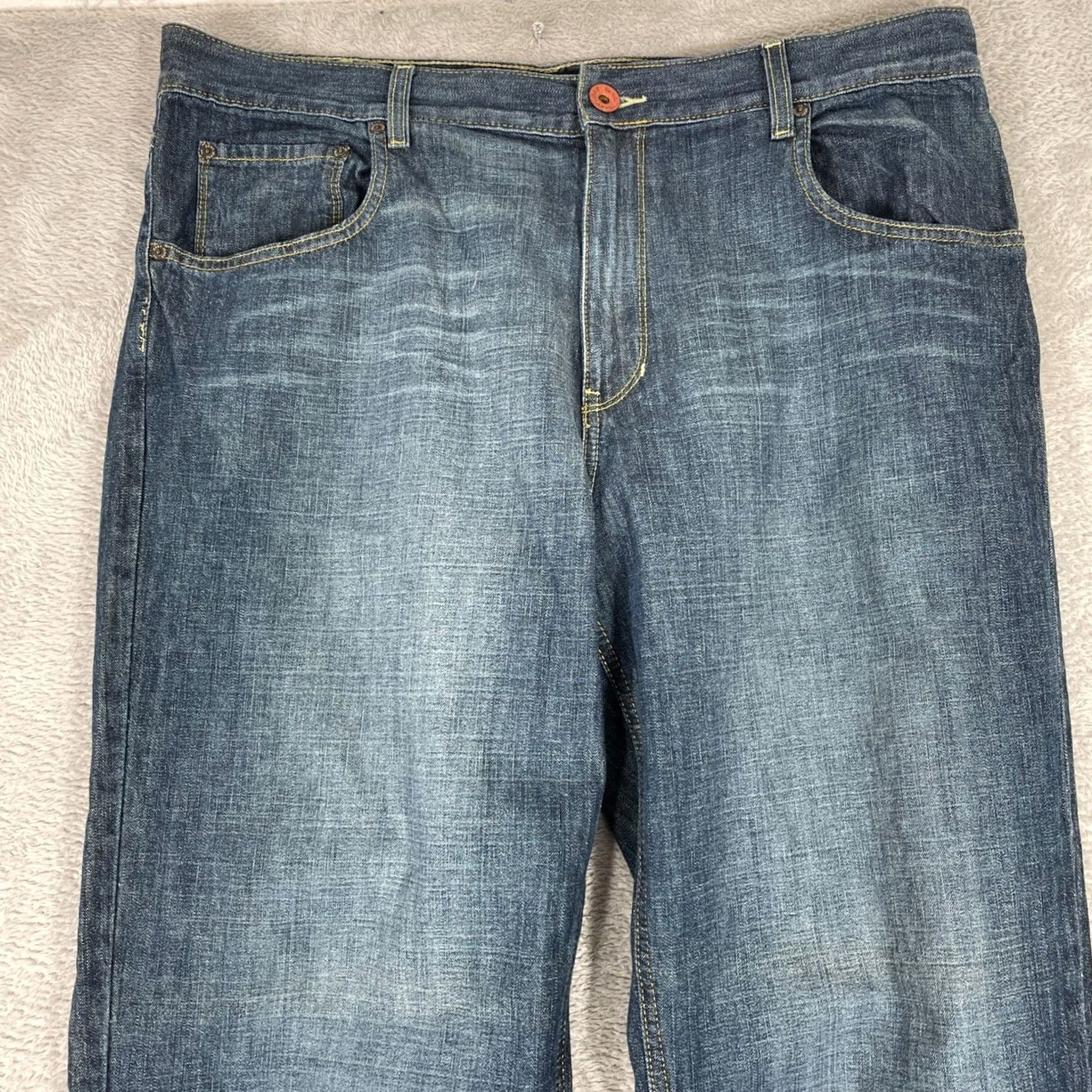 DKNY VINTAGE DKNY Jeans Denim Pants 38x33 Blue Relaxed Straight Leg Baggy Y2K Skater Mens Jeans 38 Blue Straight Baggy Size US 38 / EU 54 - 3 Thumbnail